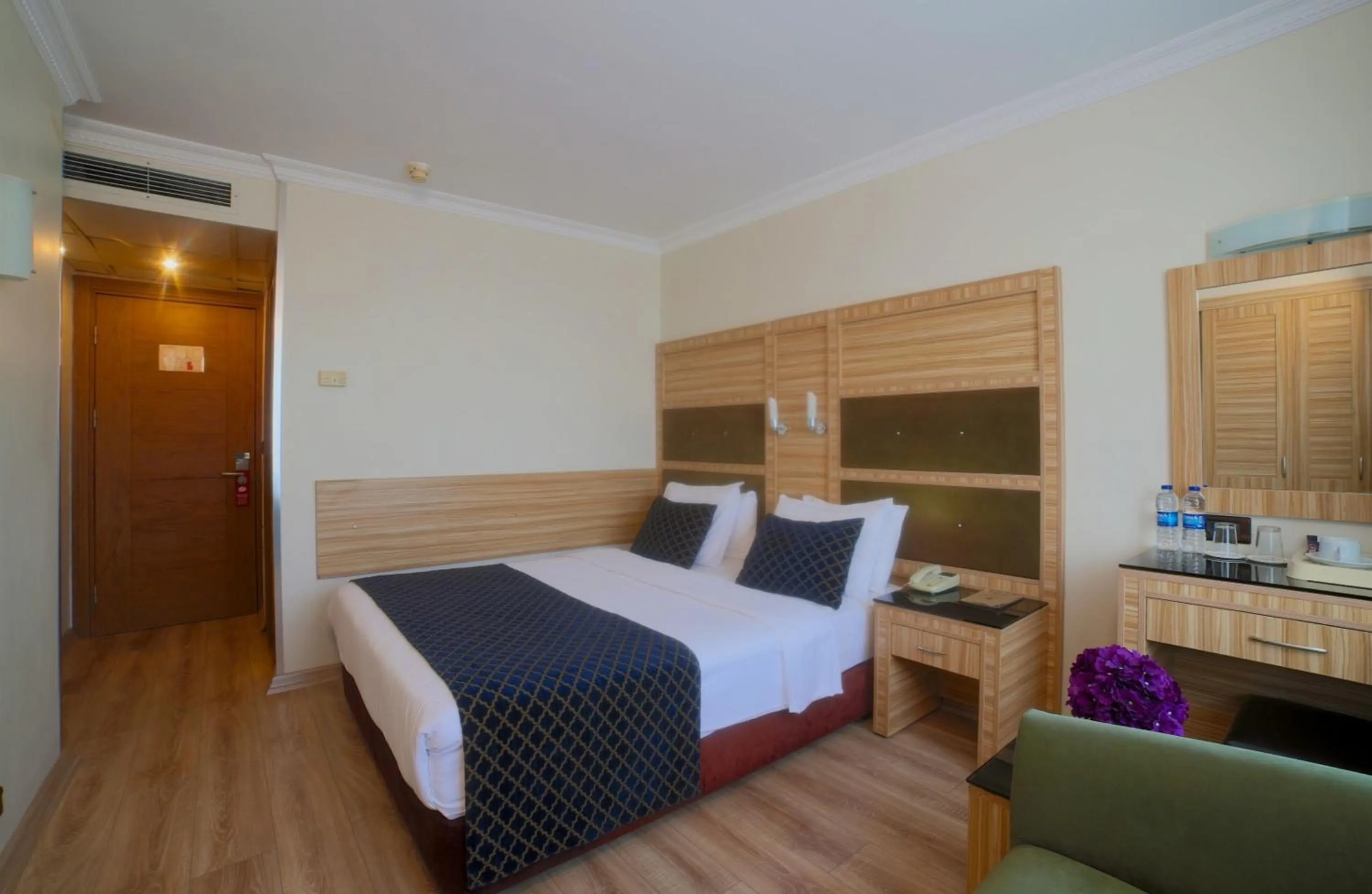 Bed in Sed Bosphorus Hotel