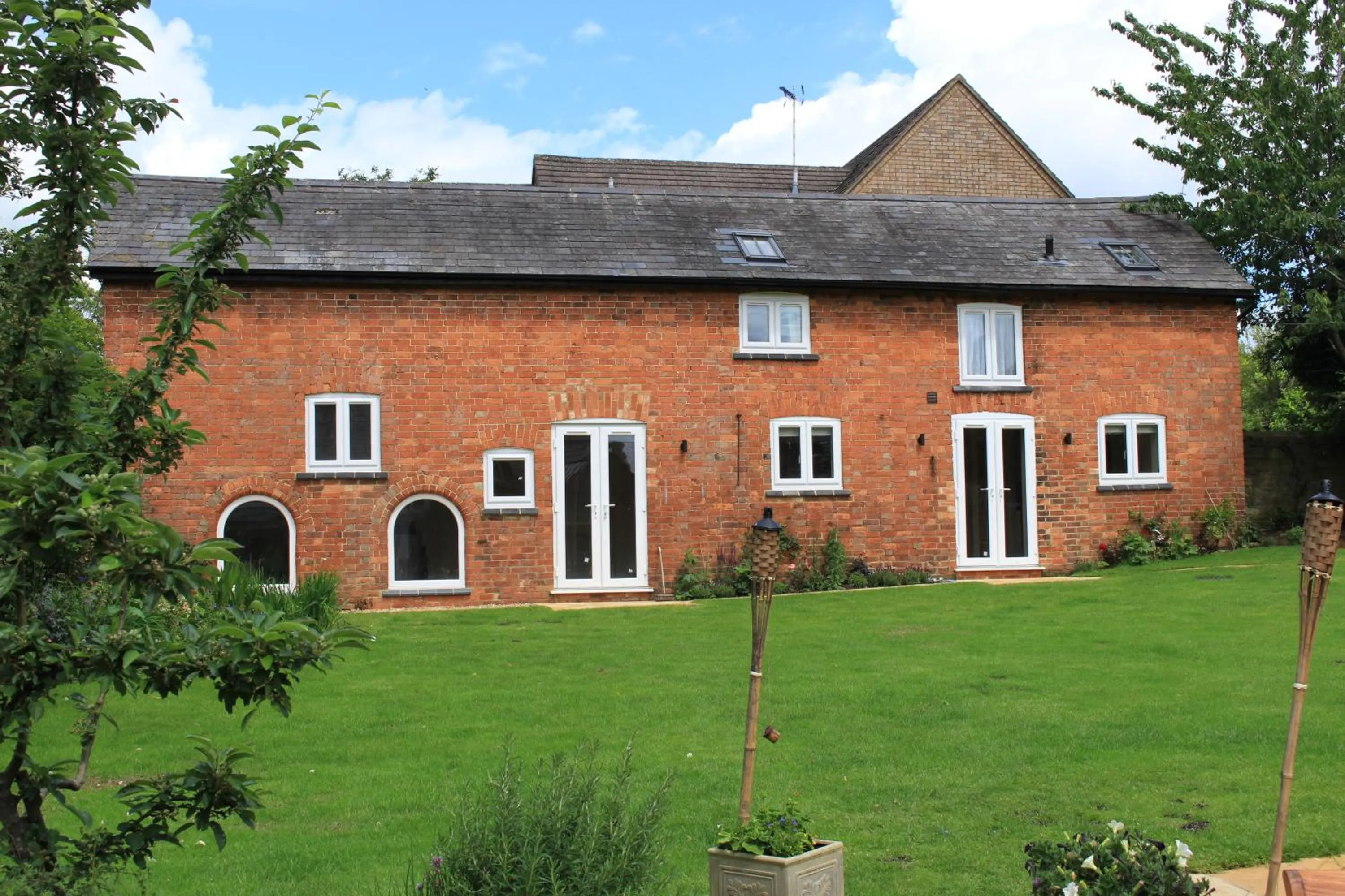 Facade/entrance in The Old Bakery Barn