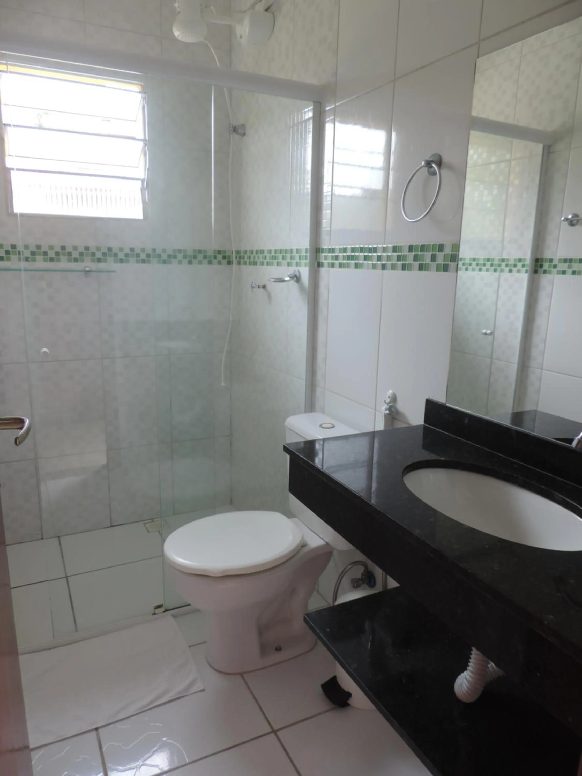 Bathroom in Pousada Portal das Estrelas