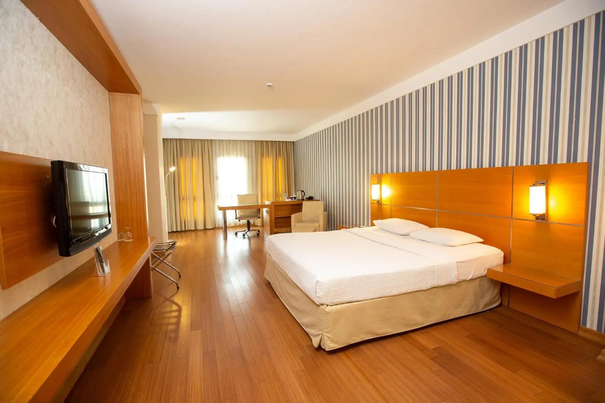 Bedroom, Bed in Anemon Grand Malatya Otel Bedroom, Bed in Anemon Grand Malatya Otel