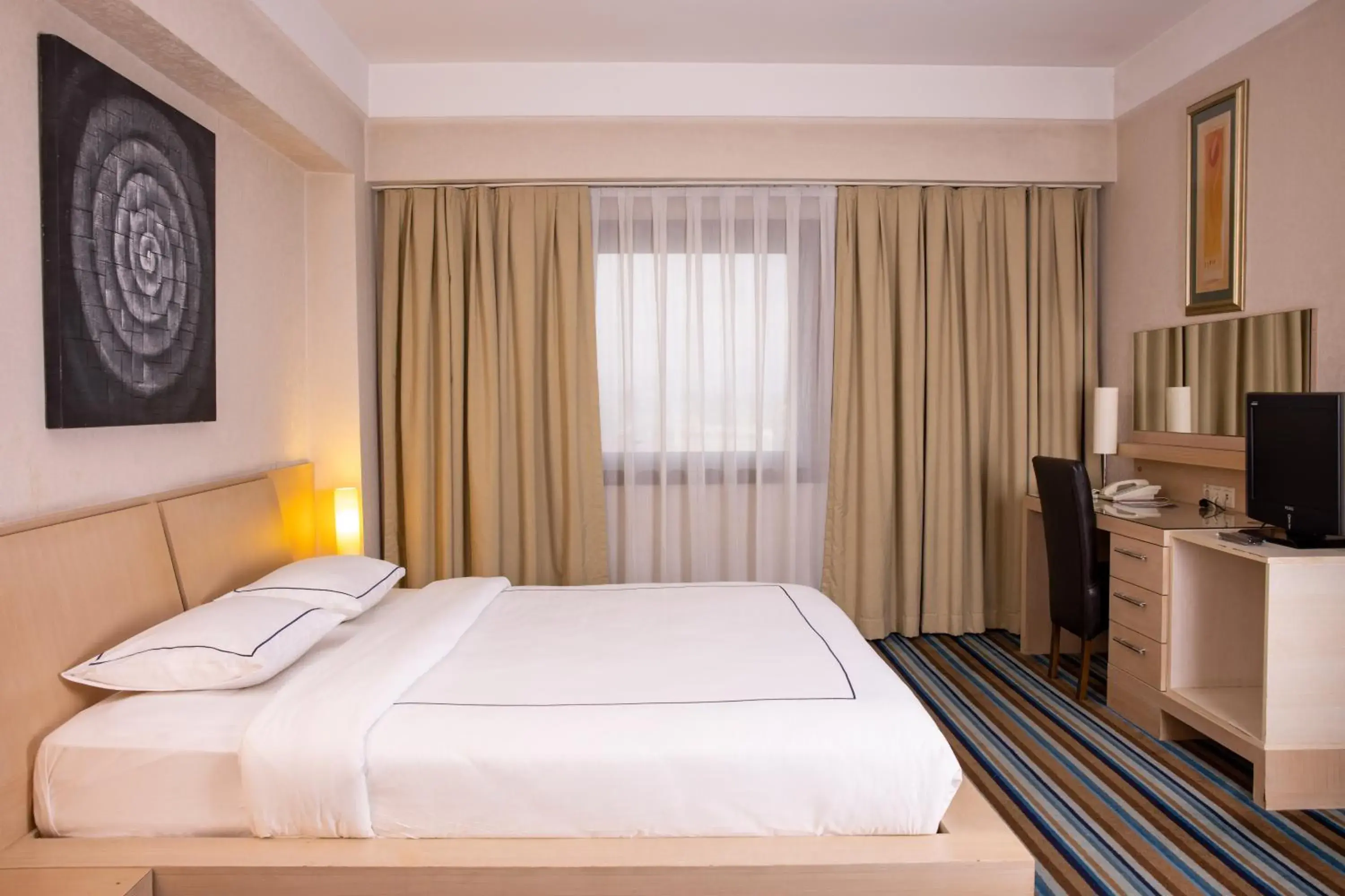 Bedroom, Bed in Anemon Grand Eskişehir Otel Bedroom, Bed in Anemon Grand Eskişehir Otel