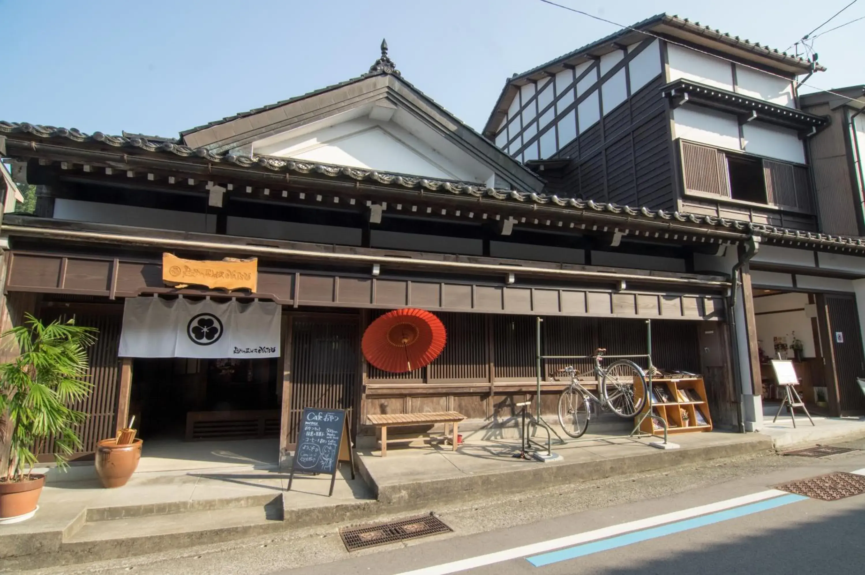Etchu Yatsuo Base OYATSU Etchu Yatsuo Base OYATSU
