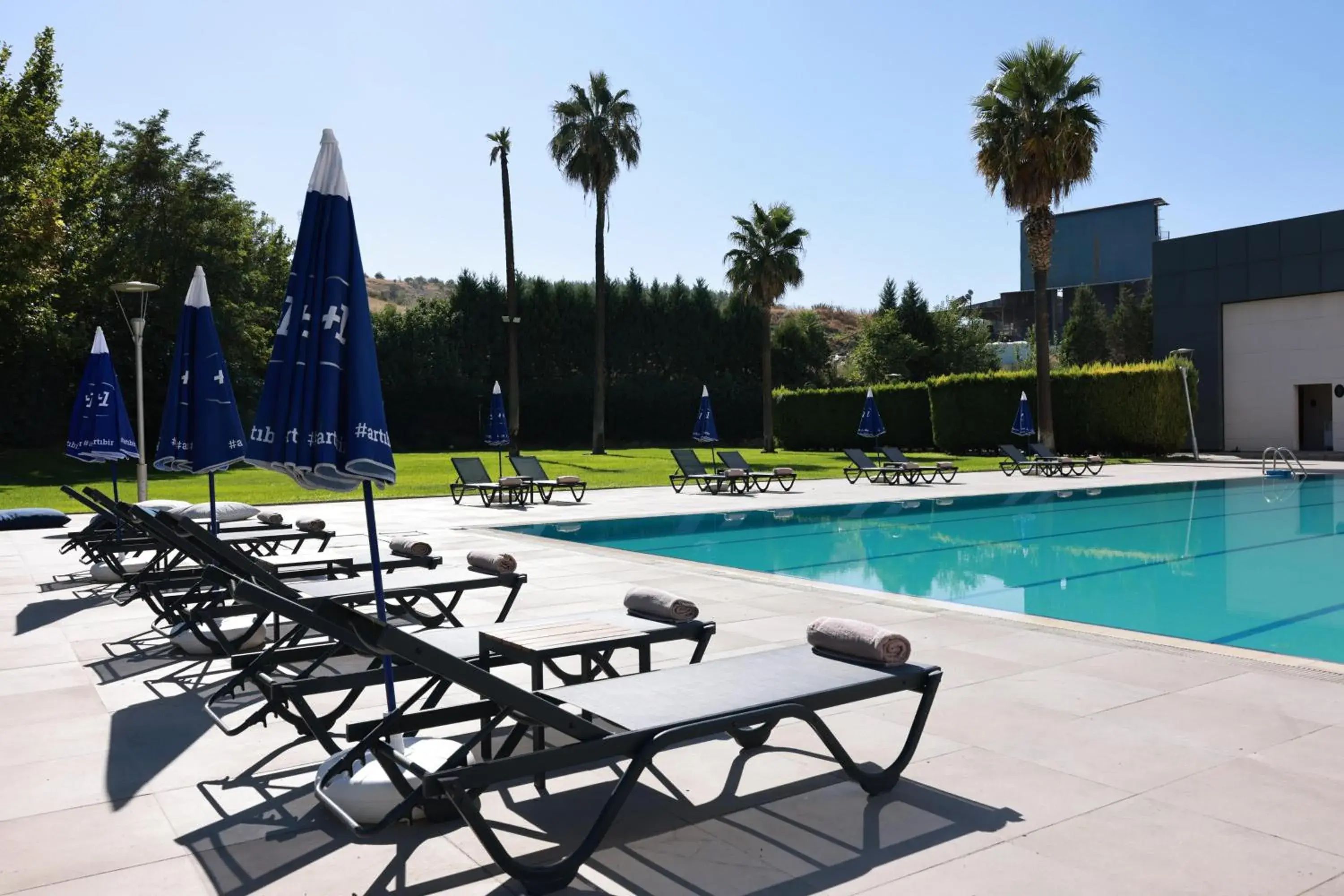 Swimming pool in Anemon Grand Denizli Otel Swimming pool in Anemon Grand Denizli Otel