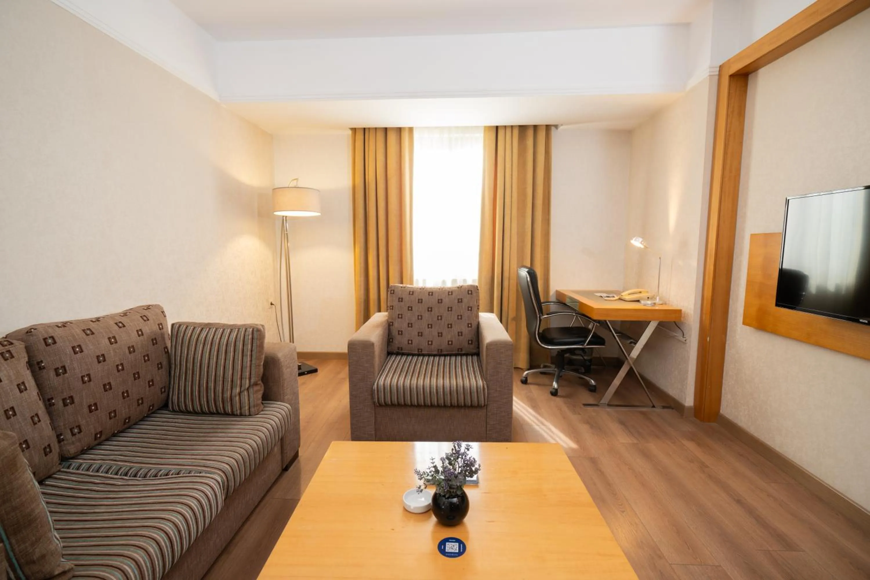 Living room in Anemon Grand Denizli Otel