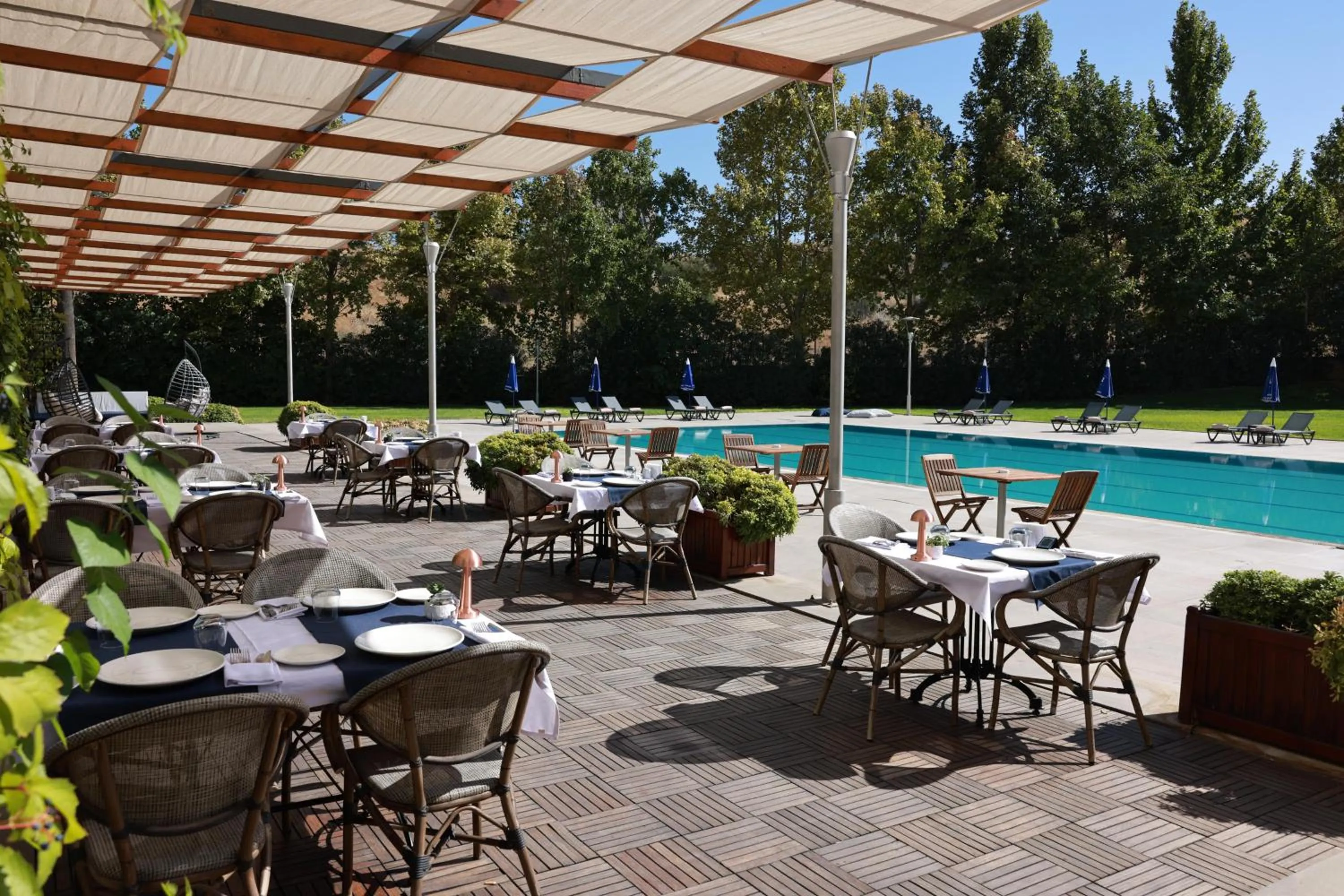 Patio in Anemon Grand Denizli Otel