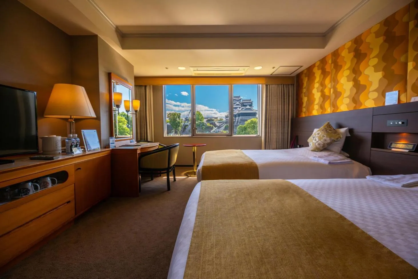 Bed in KKR Hotel Kumamoto