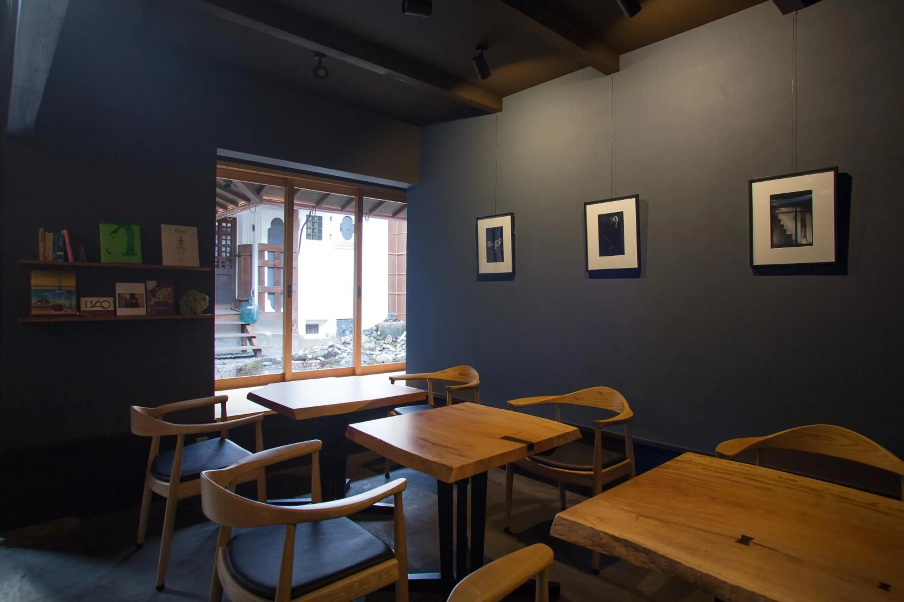 Communal lounge/ TV room in Ryokan Mugen (Adult Only)