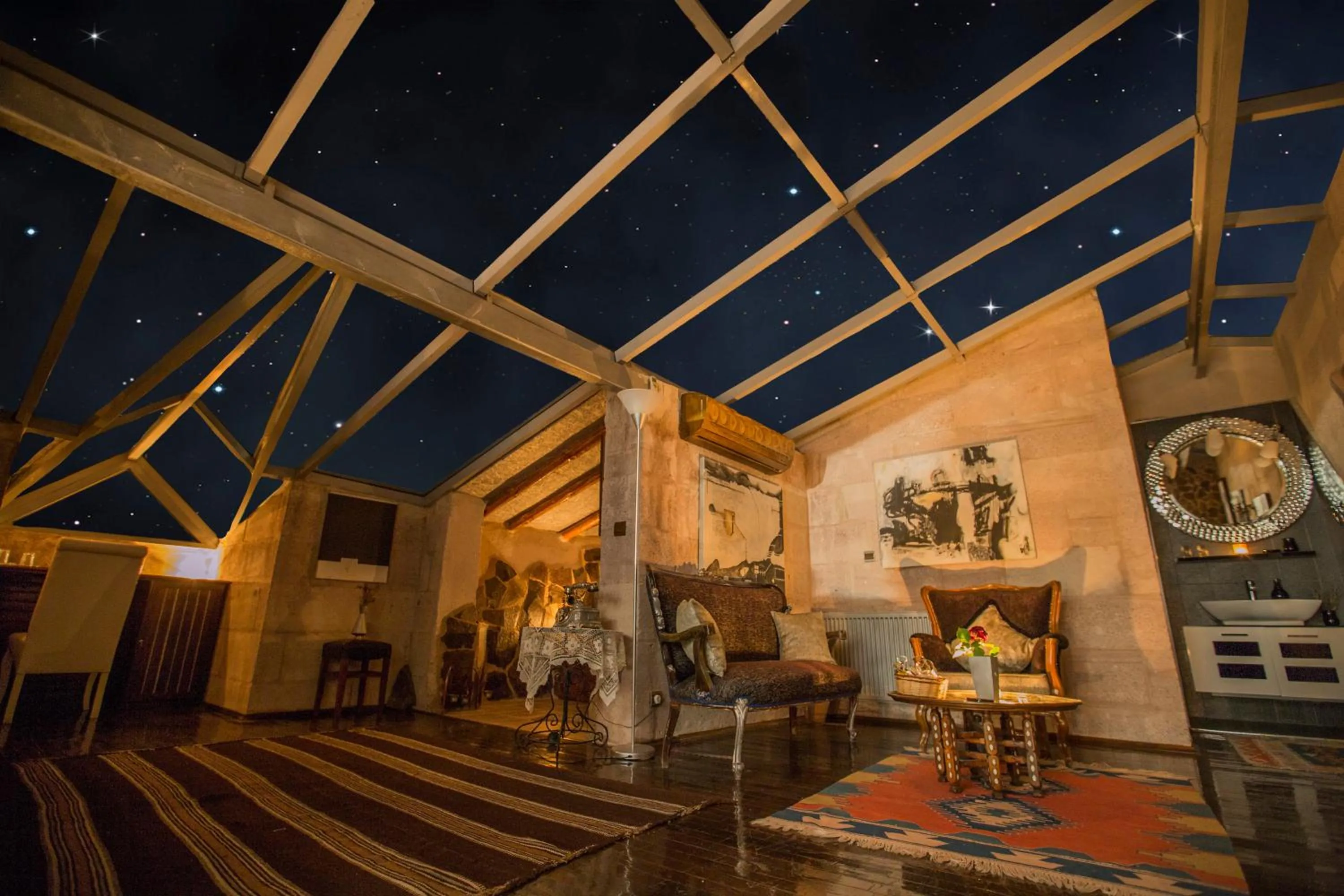 Nightclub / DJ in Karlık Evi Hotel - Special Category