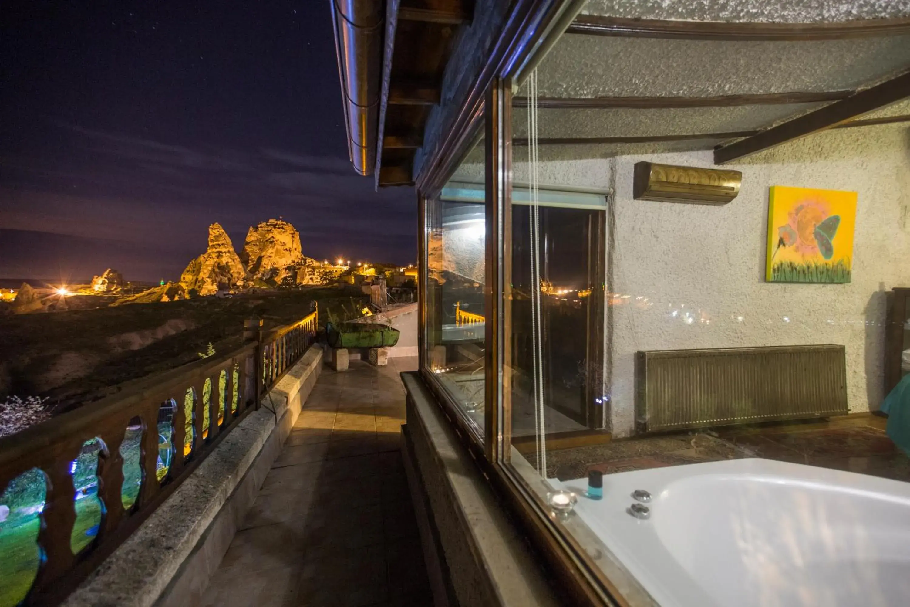 Large Double Room in Karlık Evi Hotel - Special Category Large Double Room in Karlık Evi Hotel - Special Category