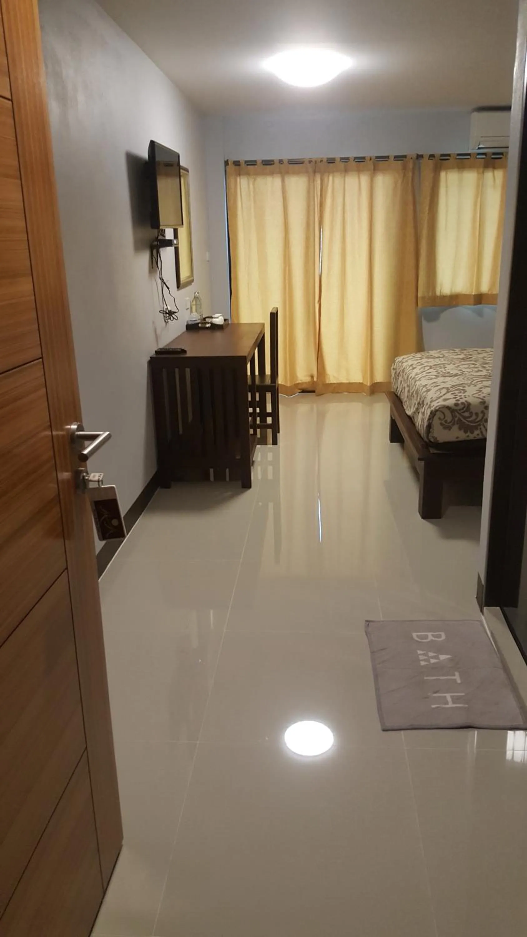 Photo of the whole room, Bed in Old City Boutique House