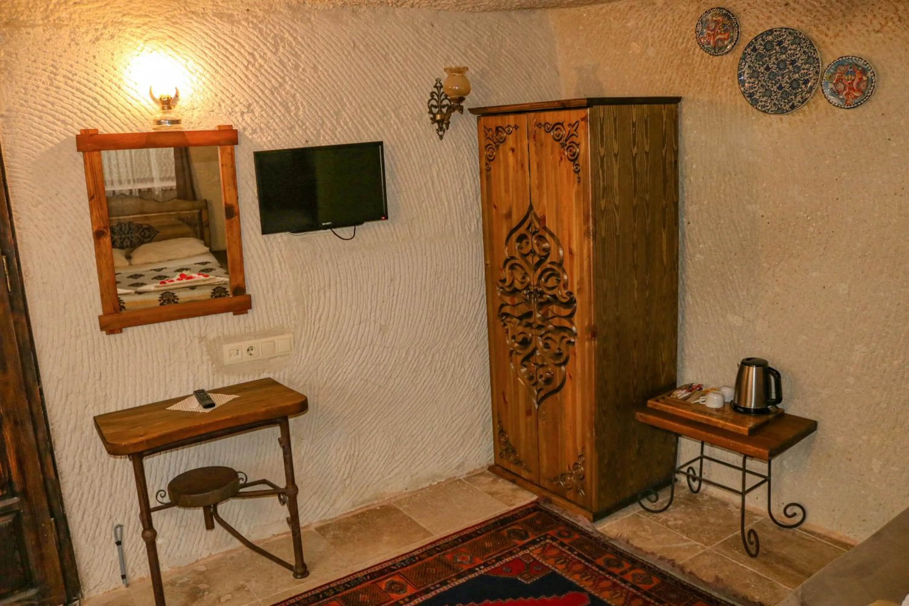 wardrobe in Melek Cave Hotel