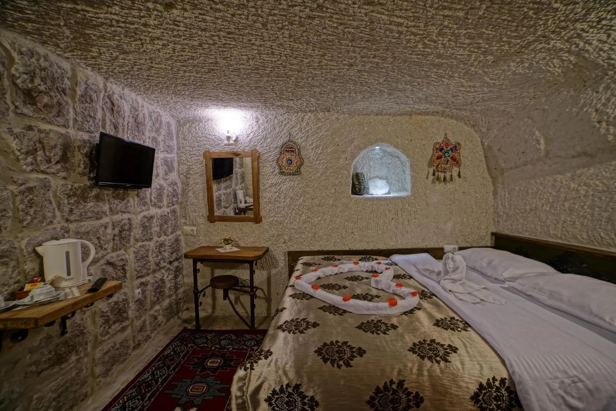 Bed in Melek Cave Hotel