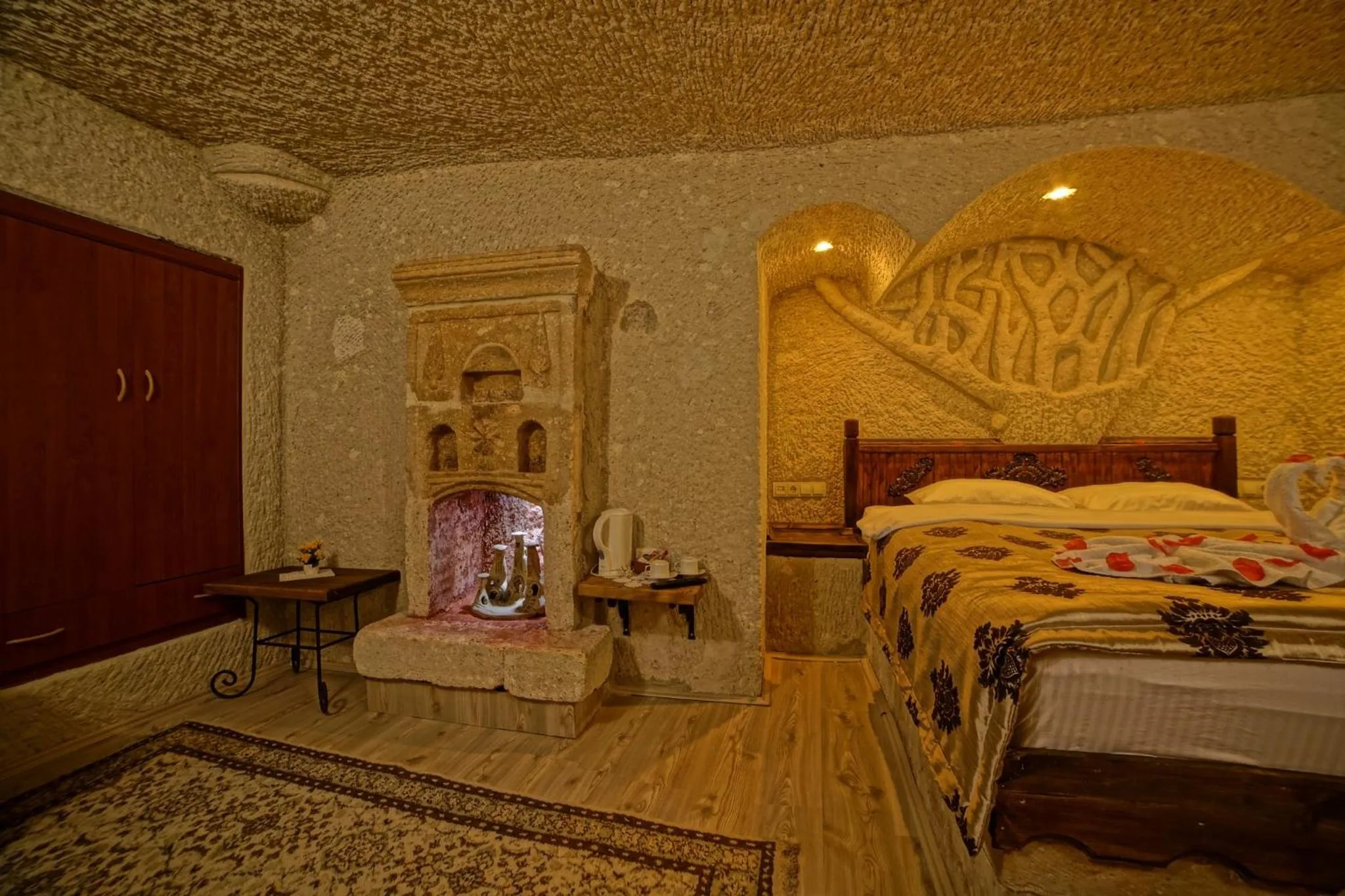 Bed in Melek Cave Hotel