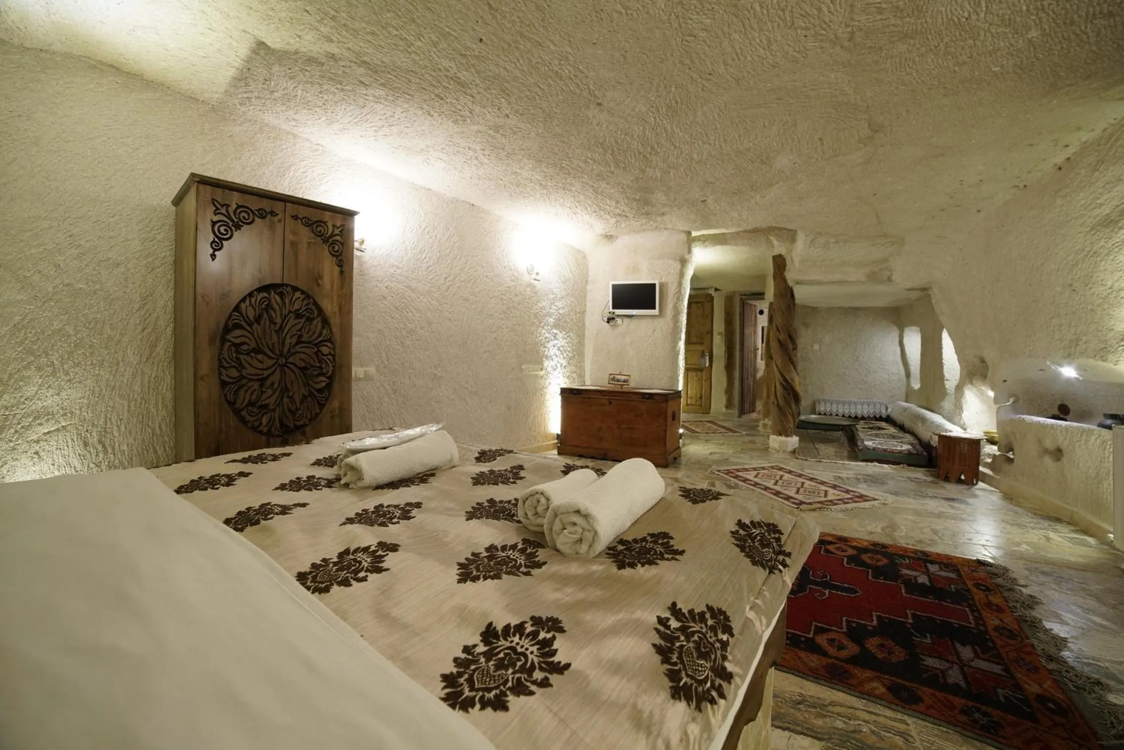 Massage, Bed in Melek Cave Hotel
