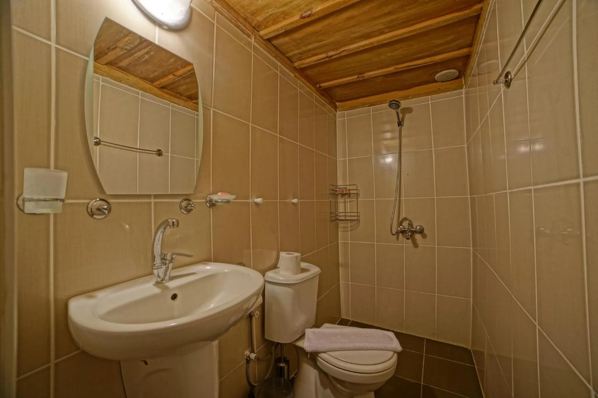 Shower in Melek Cave Hotel