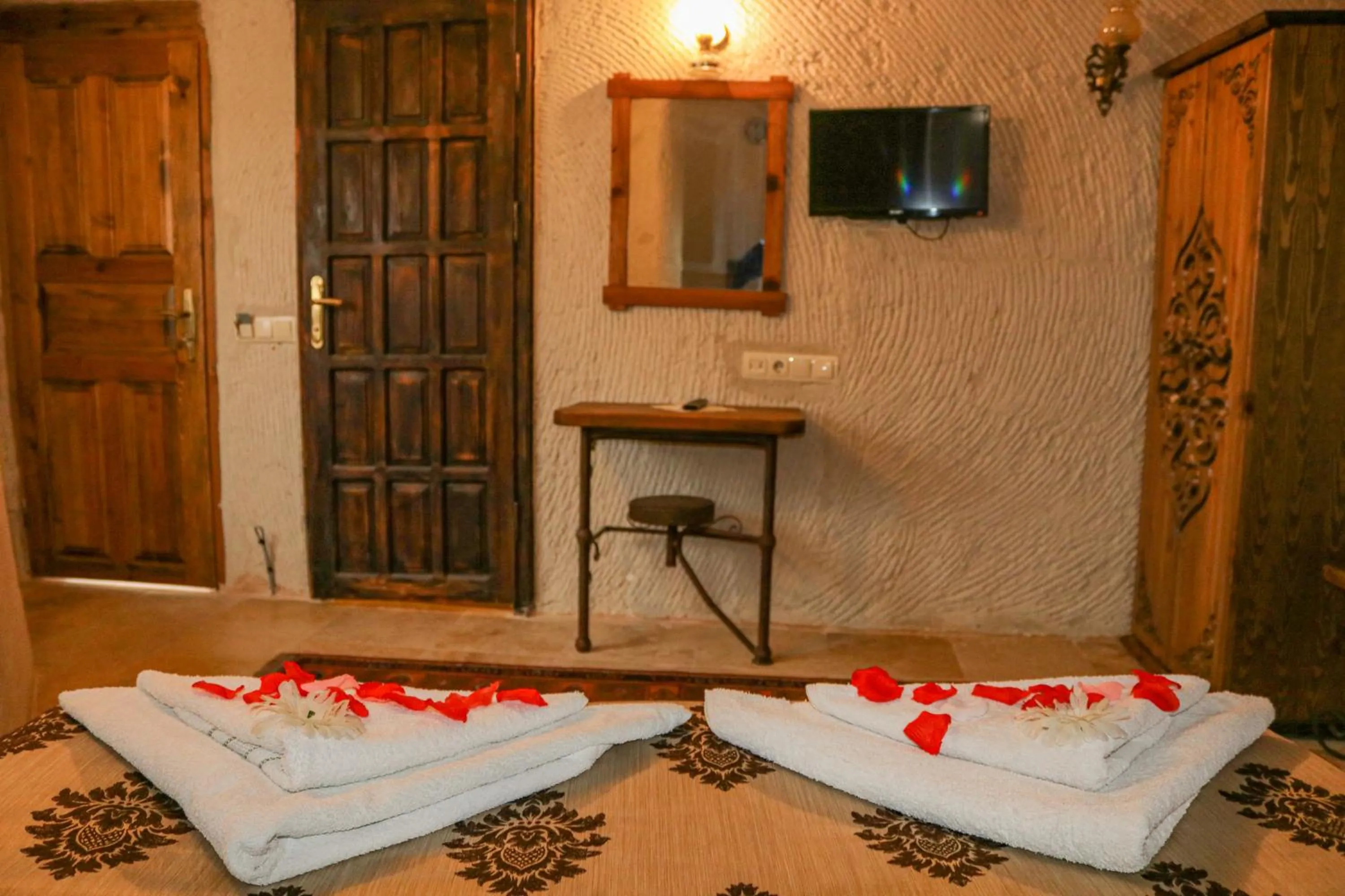 Bed in Melek Cave Hotel