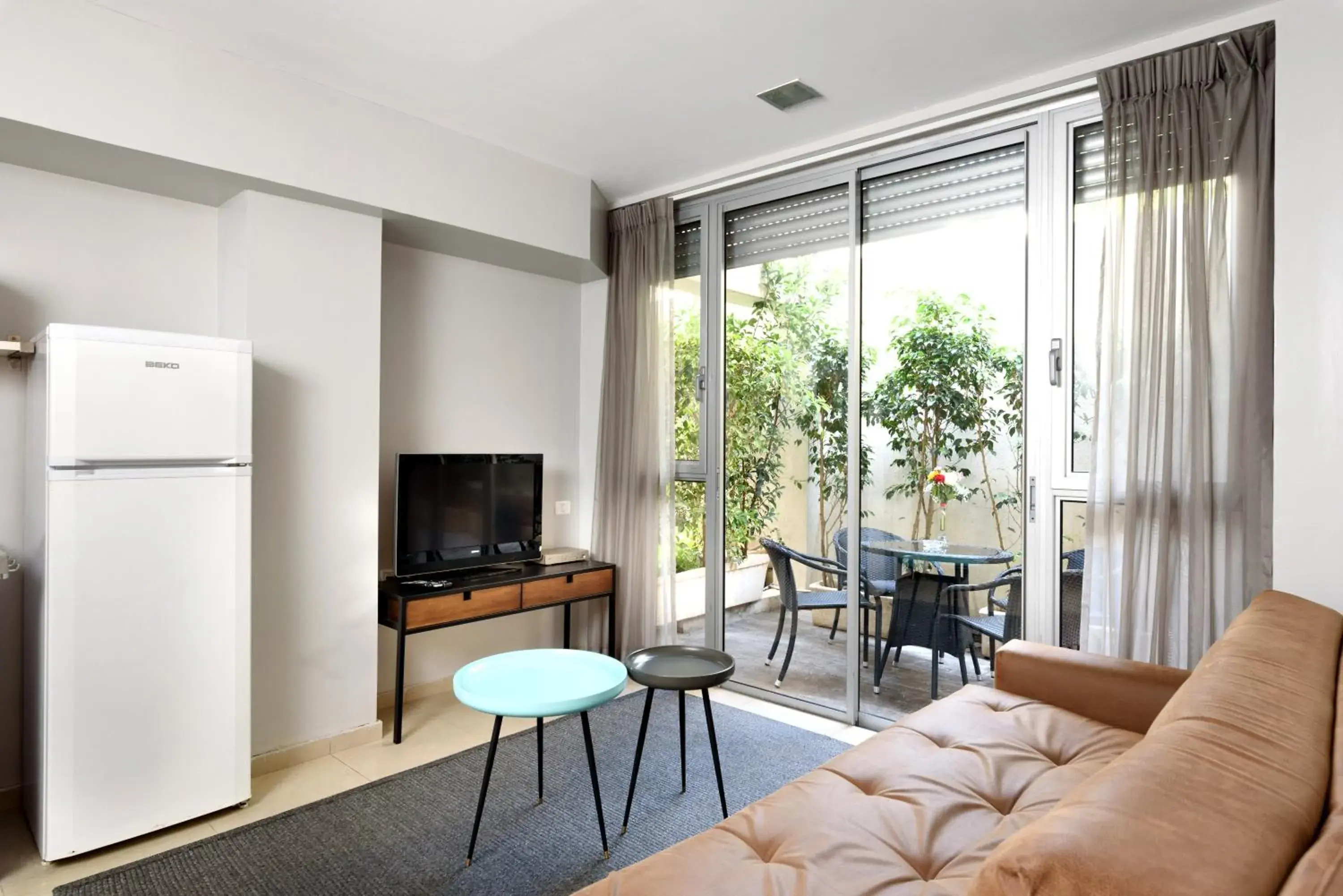 Two-Bedroom Apartment with Terrace in Sea Land Suites Two-Bedroom Apartment with Terrace in Sea Land Suites