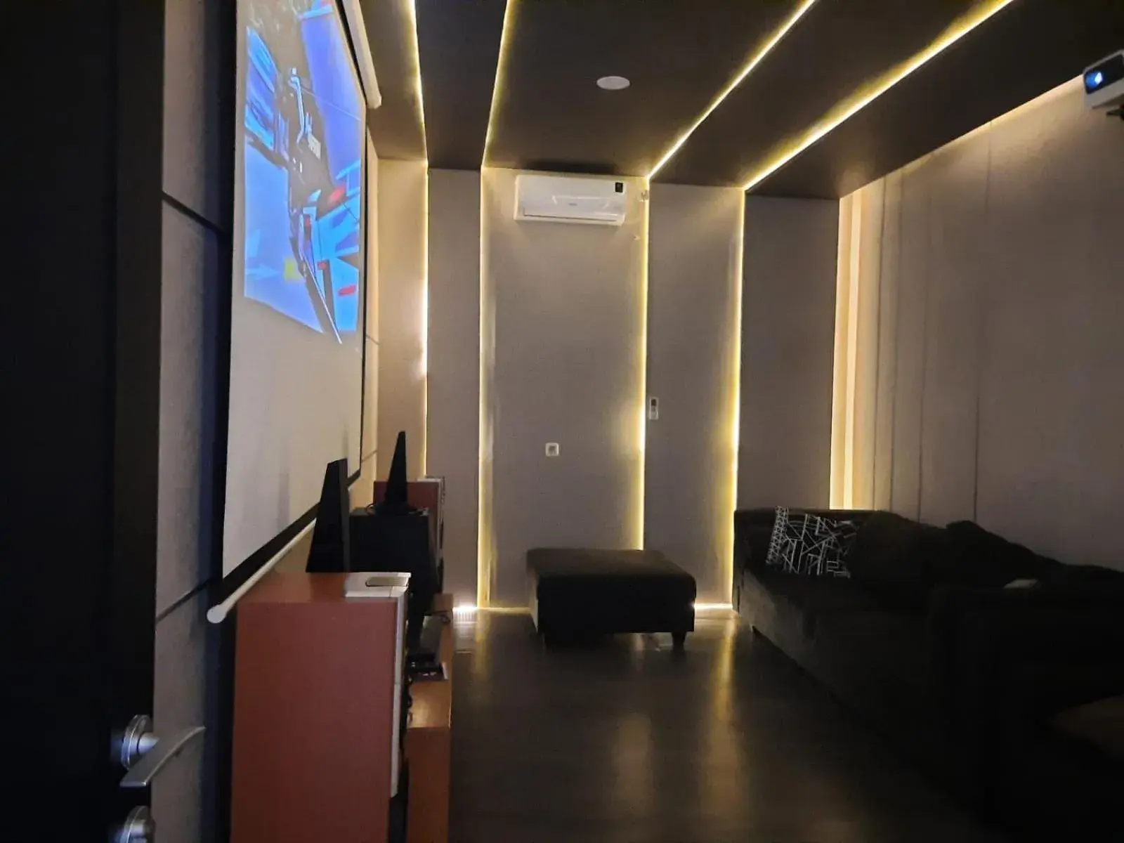 Property building in Vila Batu Bale-Bale Property building in Vila Batu Bale-Bale