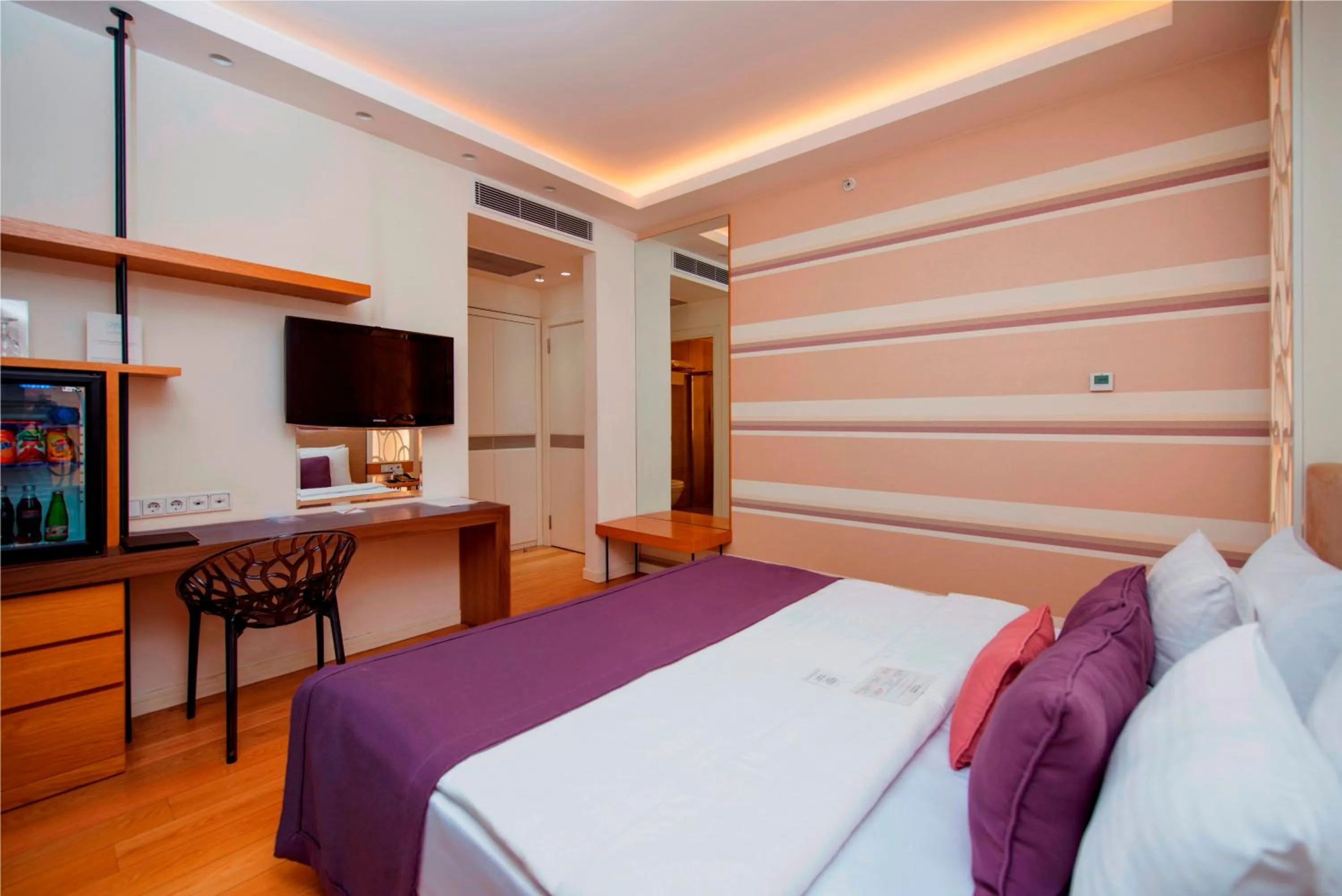 Bathroom in Wes Hotel