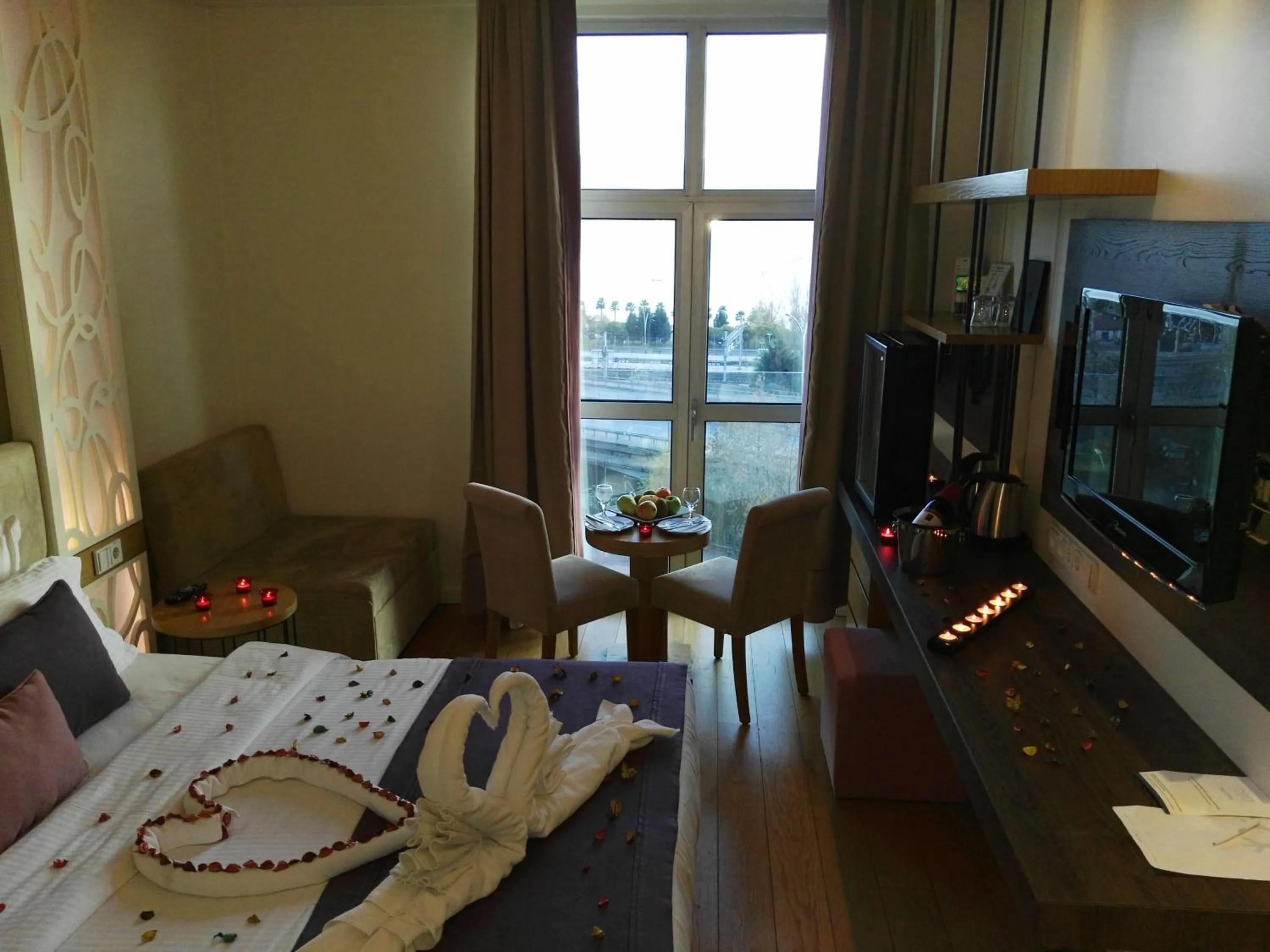 Food and drinks in Wes Hotel