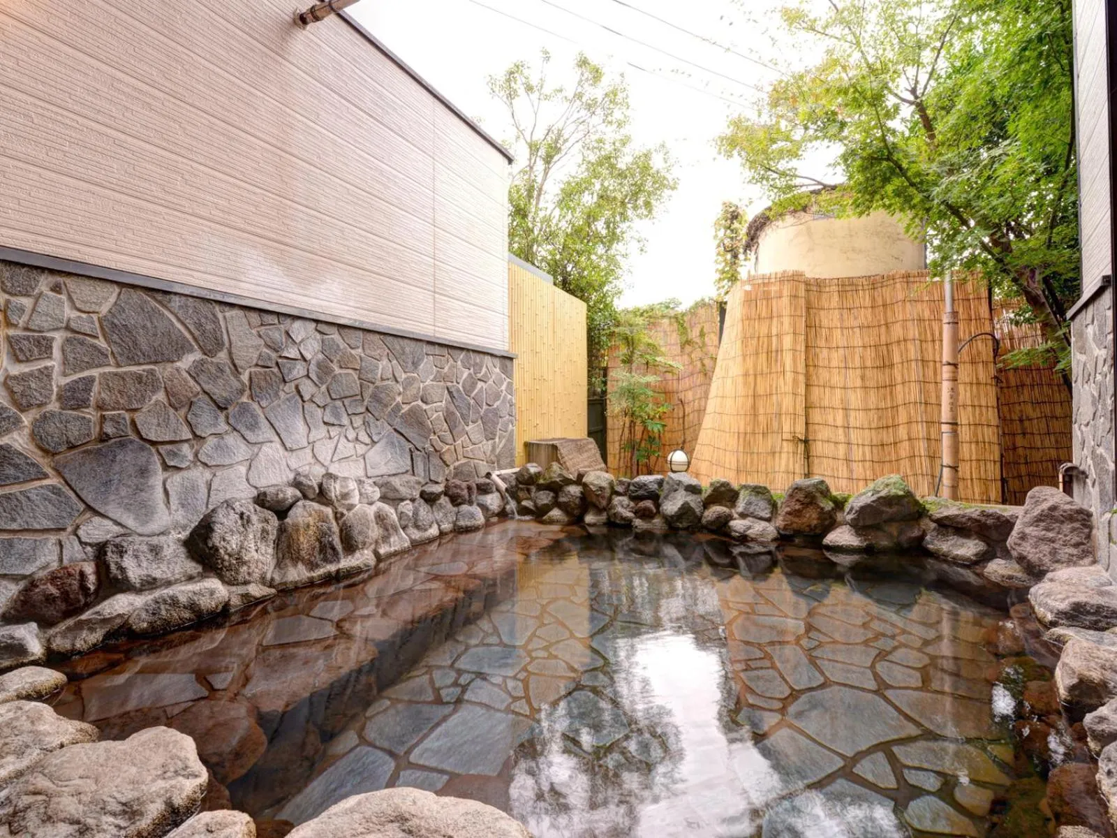 Open Air Bath in Yufuin Yamaboushi