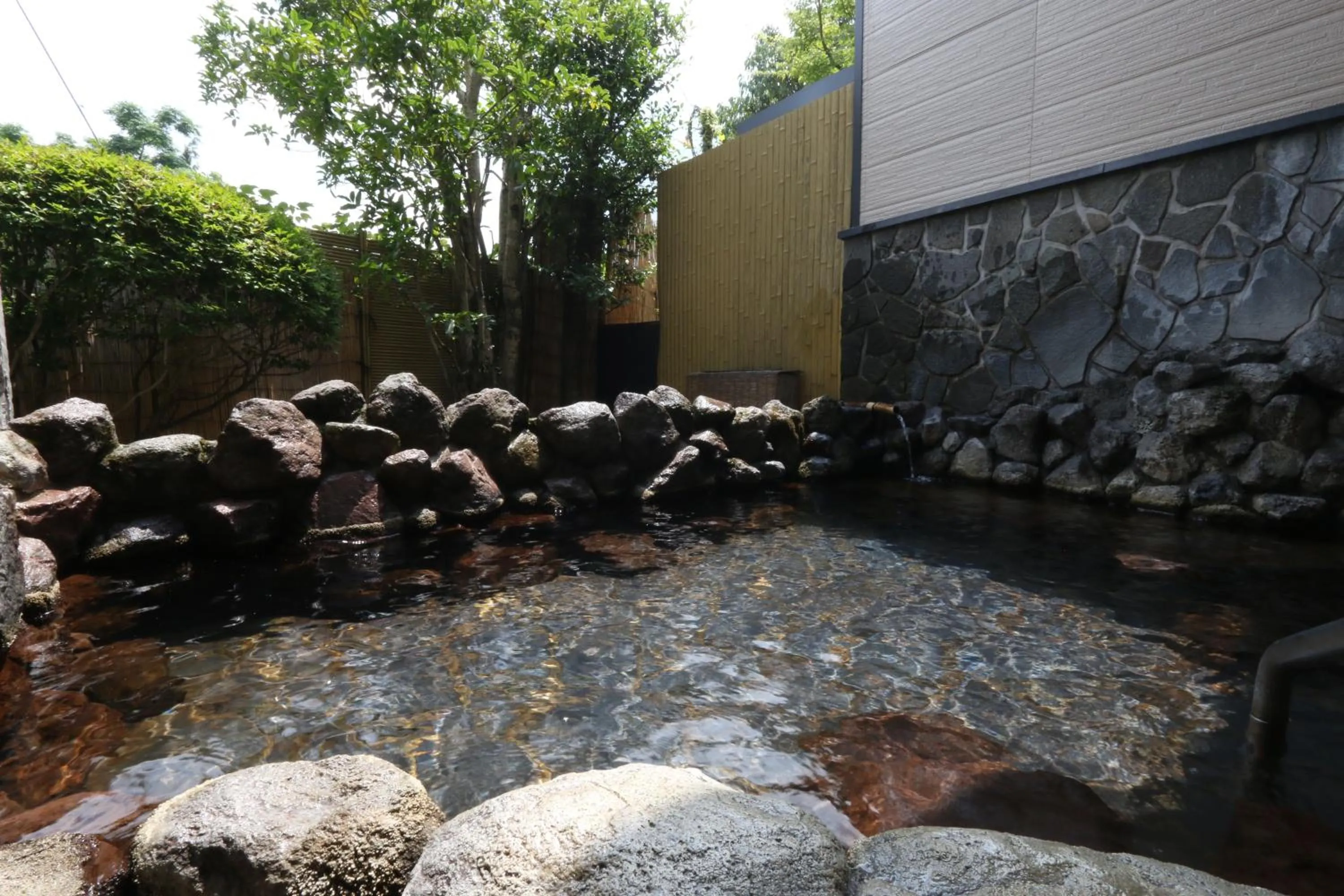 Hot Spring Bath in Yufuin Yamaboushi