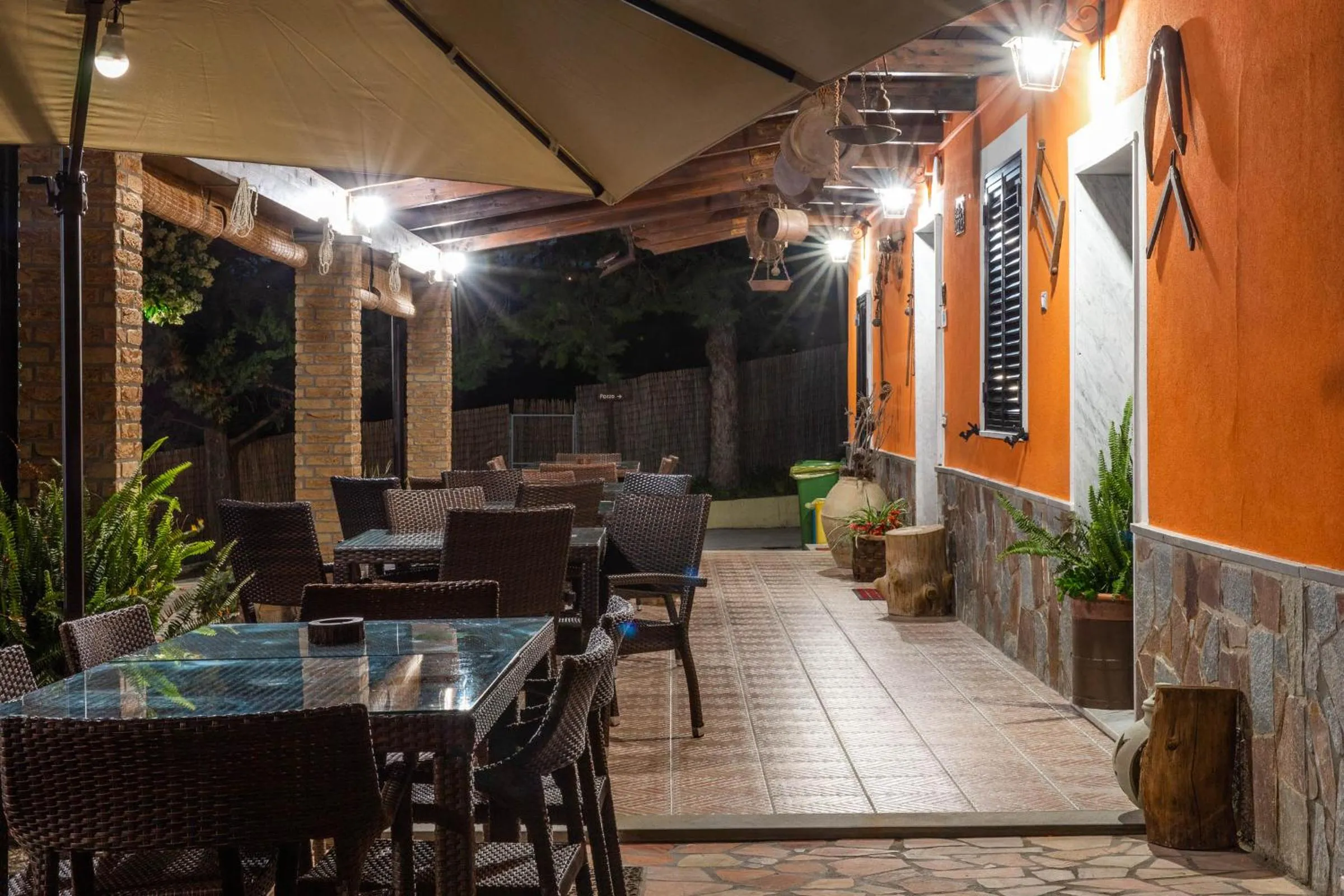 Patio in B&B La Mortella