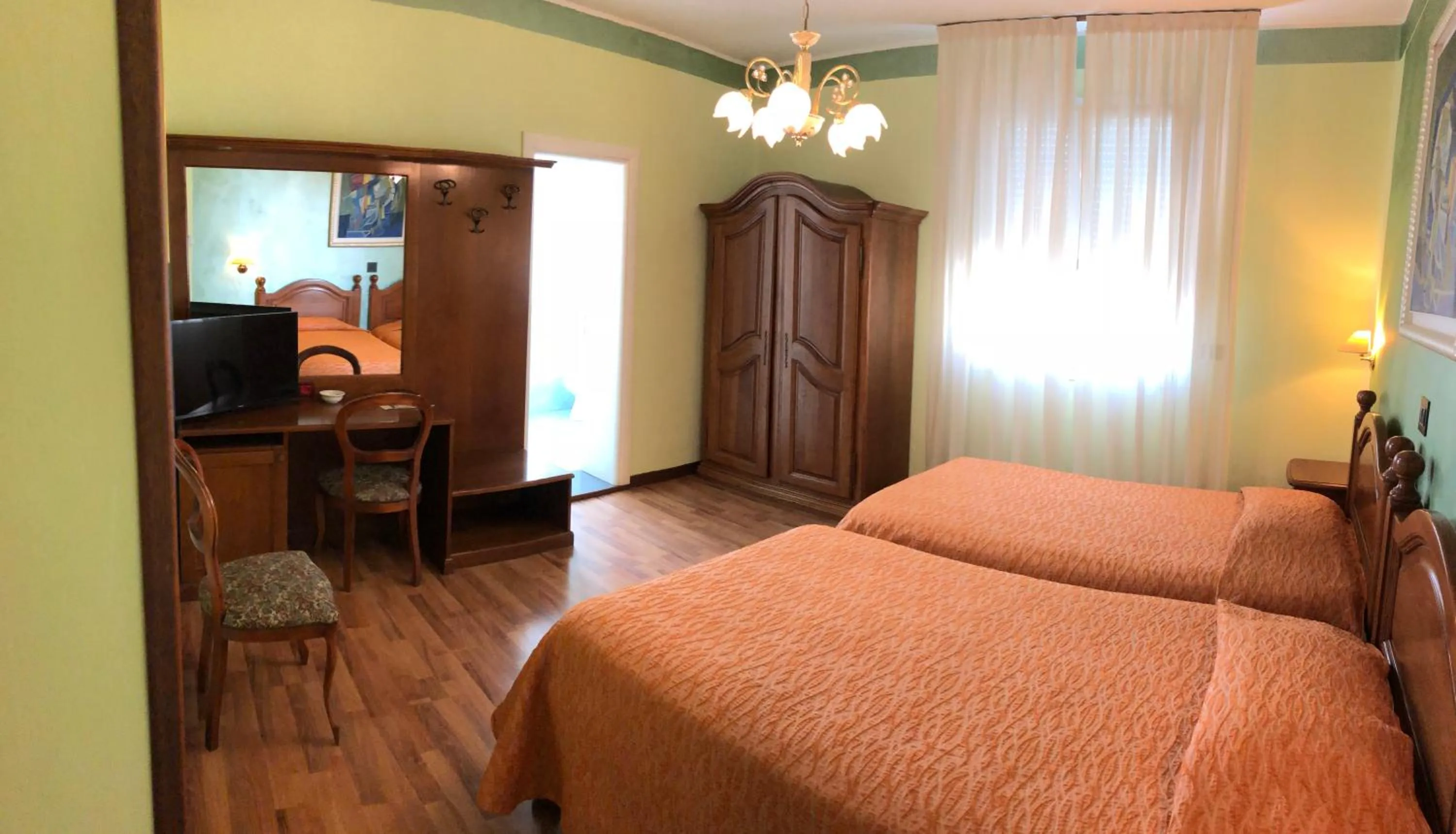 Bed in Hotel Victoria