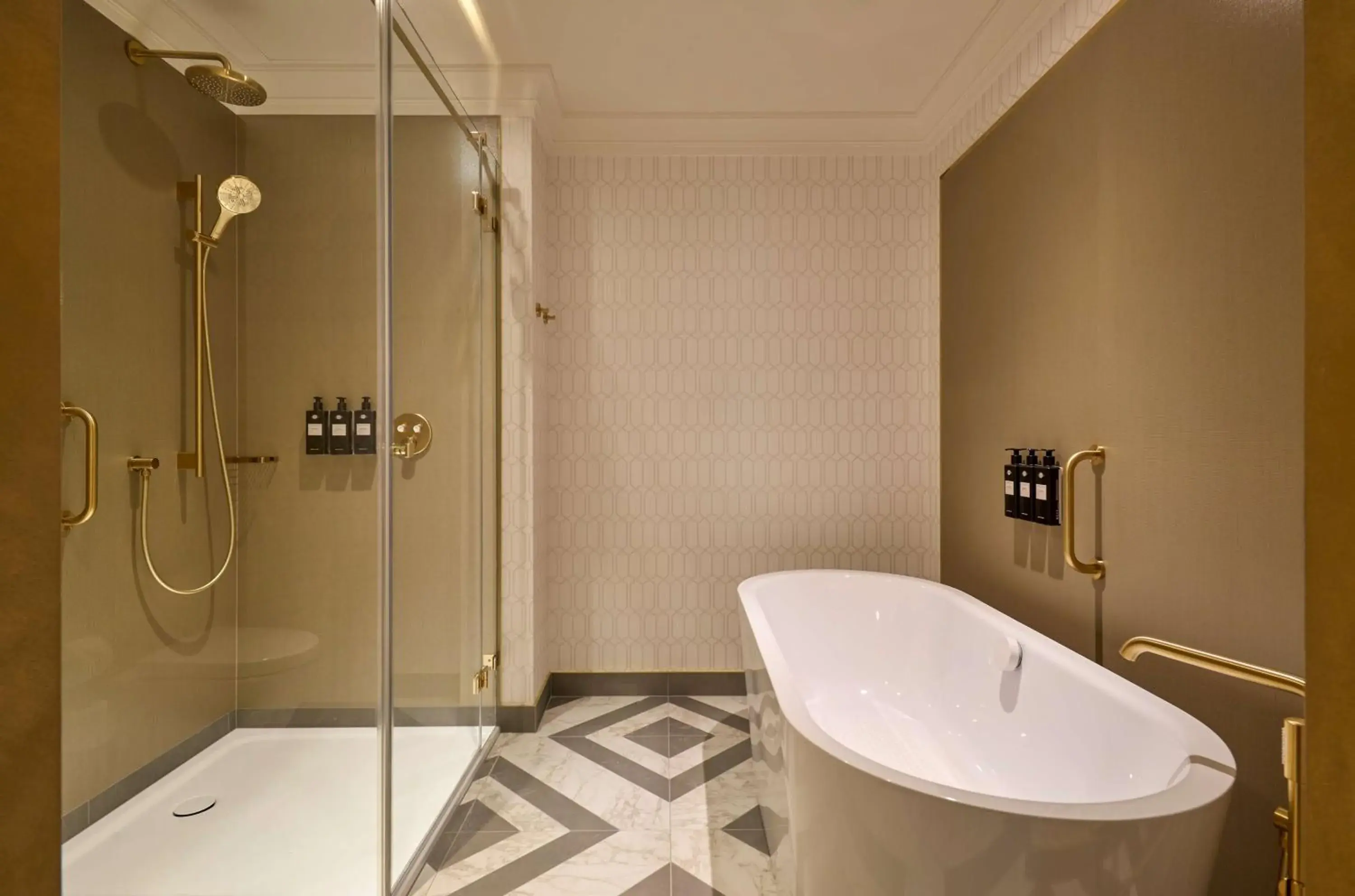 Bathroom in Hotel Saski Krakow Curio Collection by Hilton Bathroom in Hotel Saski Krakow Curio Collection by Hilton