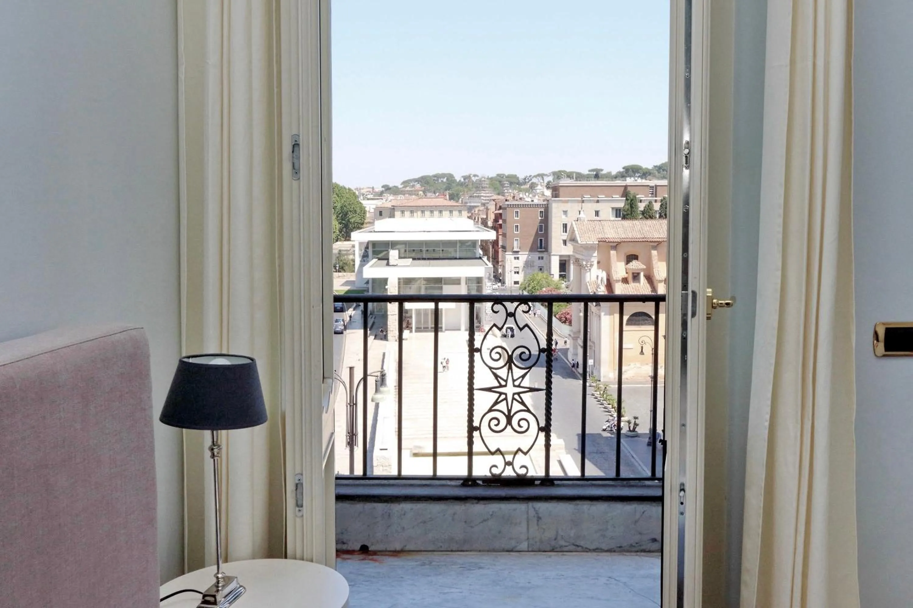 Bedroom in Fontana Più Stella