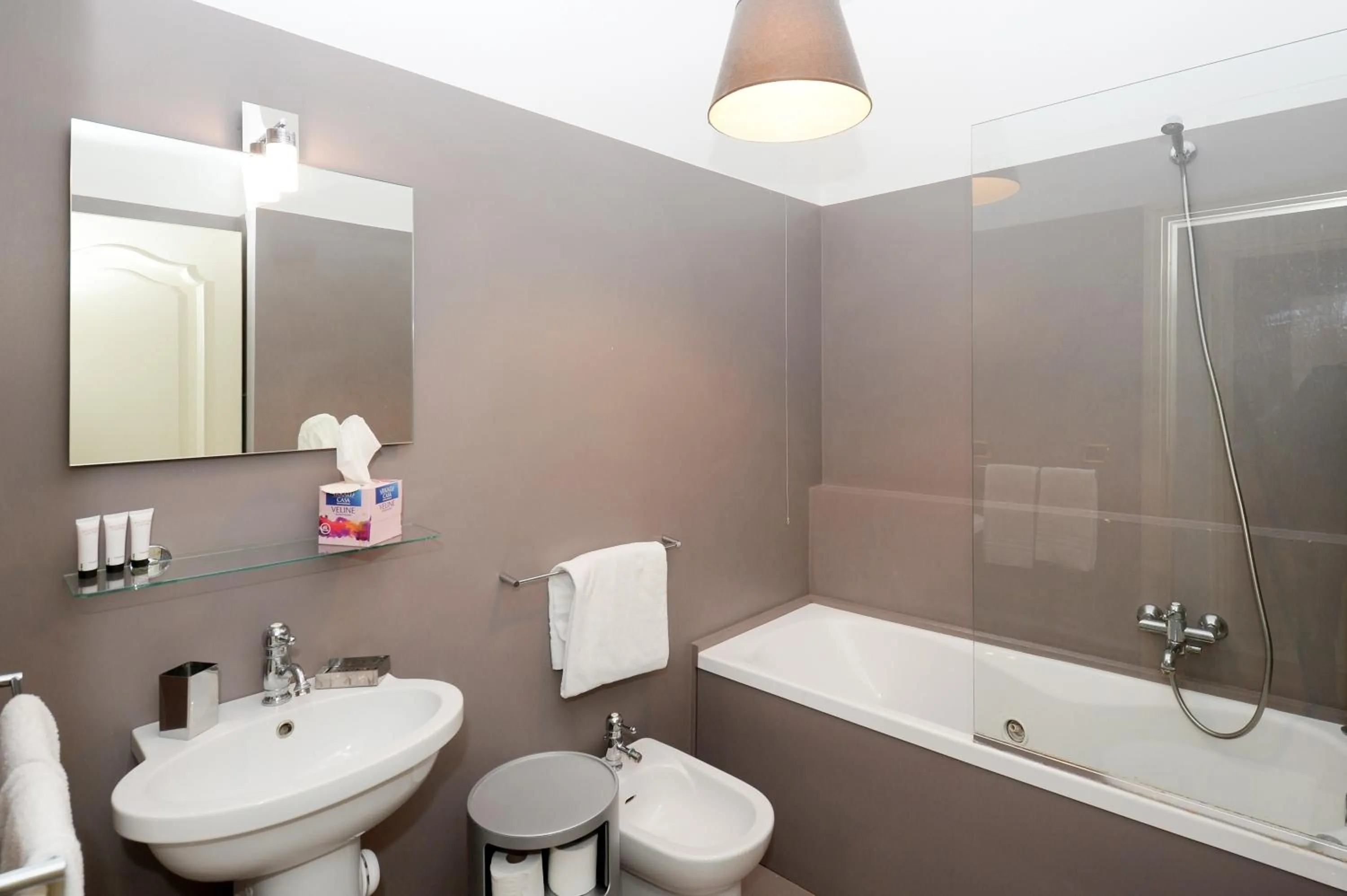 Bathroom in Fontana Più Stella