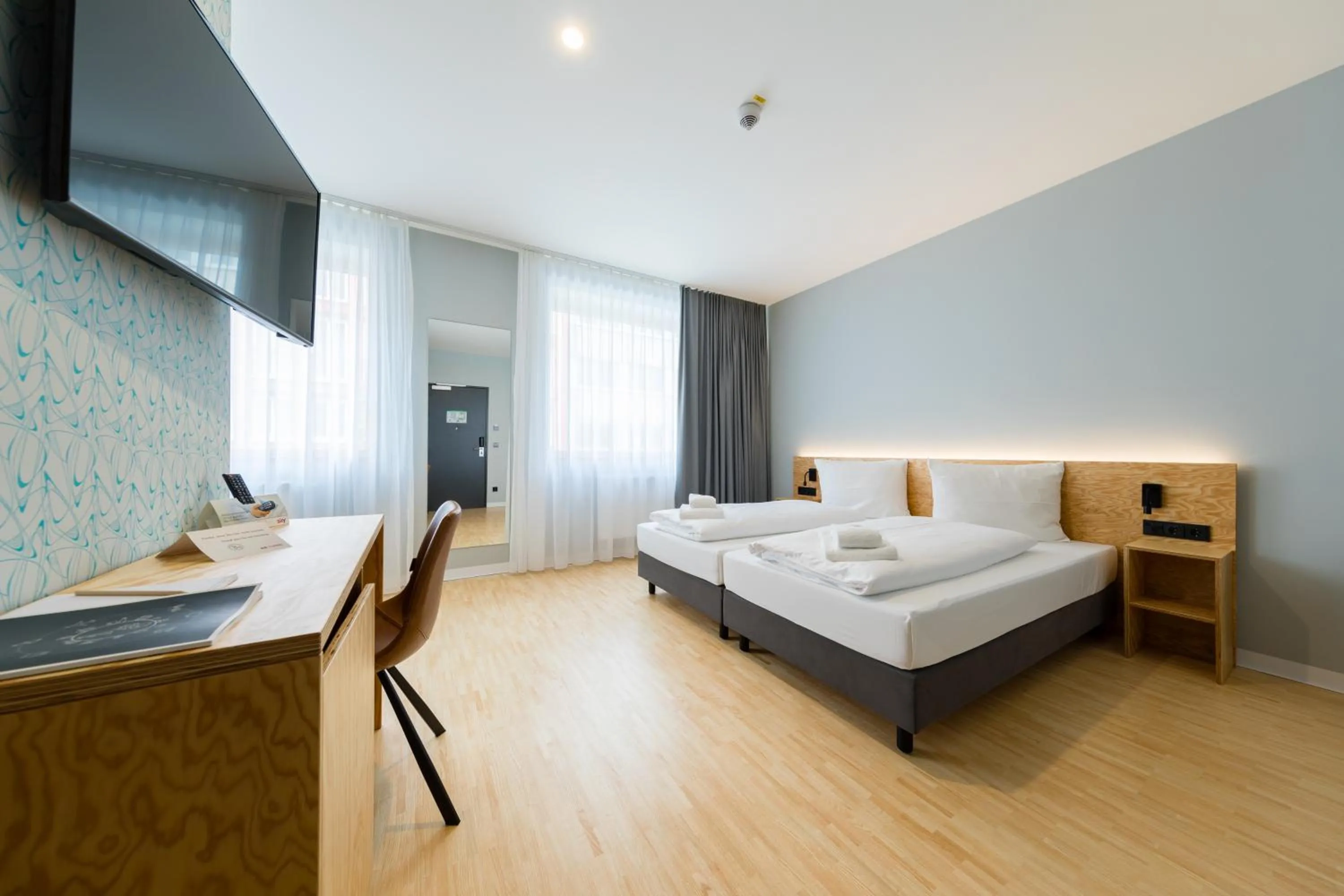 Photo of the whole room, Bed in mk | hotel münchen city