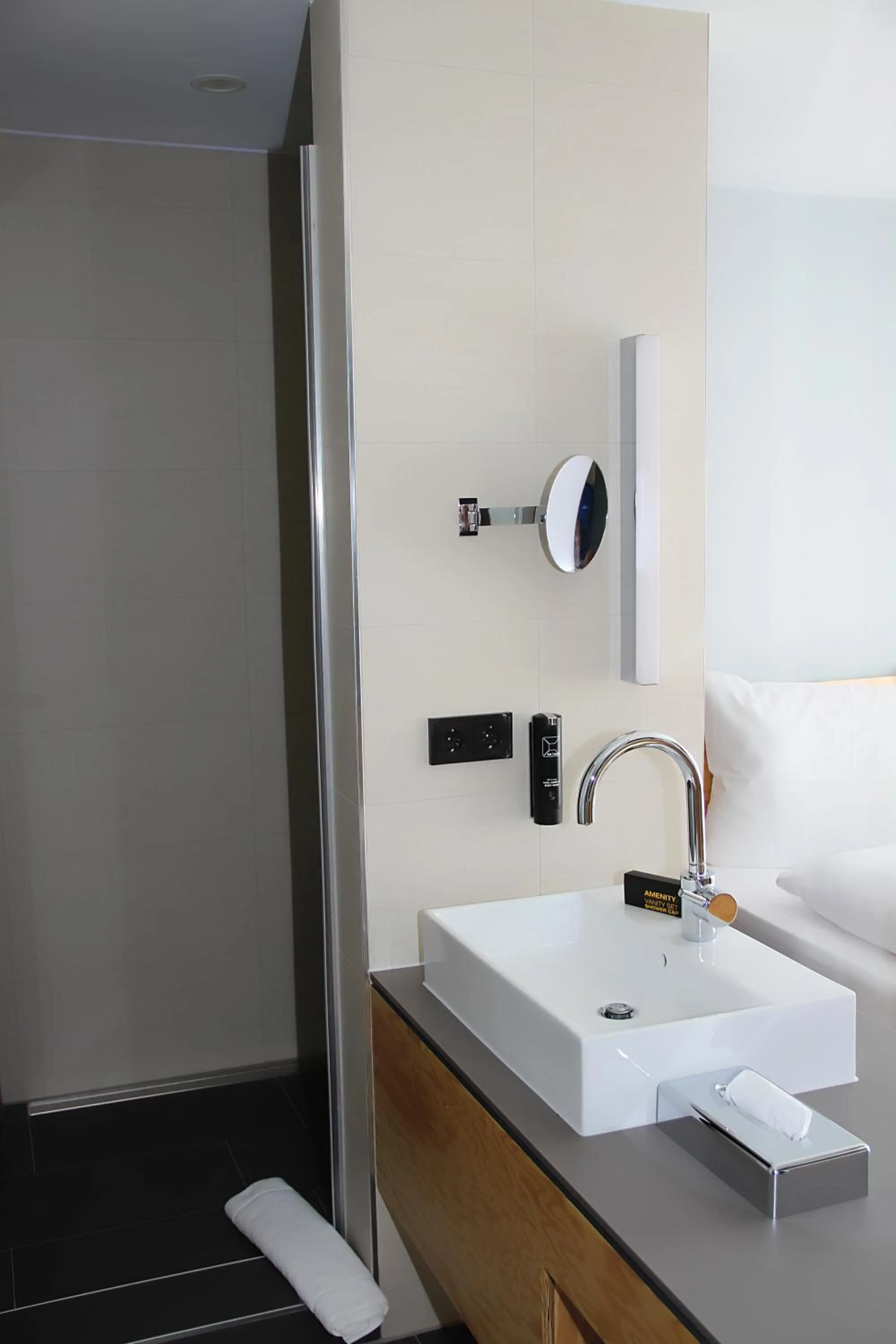 Bathroom in mk | hotel münchen city