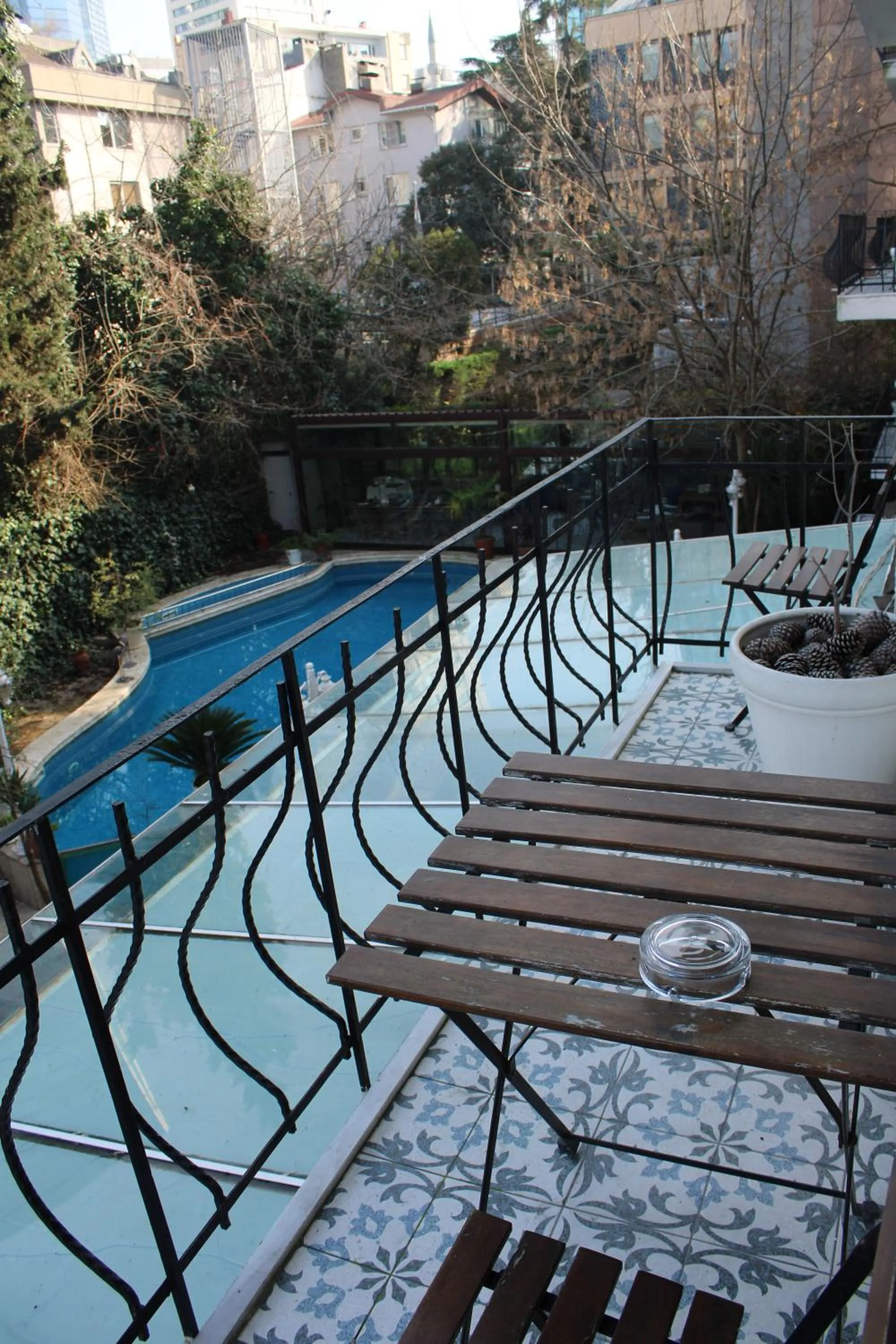 Villa Blanche Hotel SPA & Garden Pool