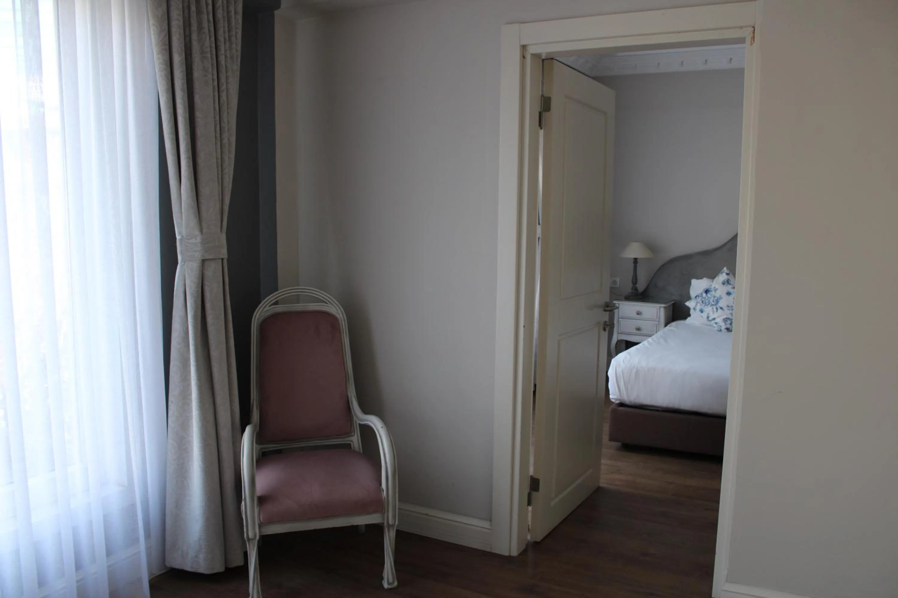 Bed in Villa Blanche Hotel SPA & Garden Pool