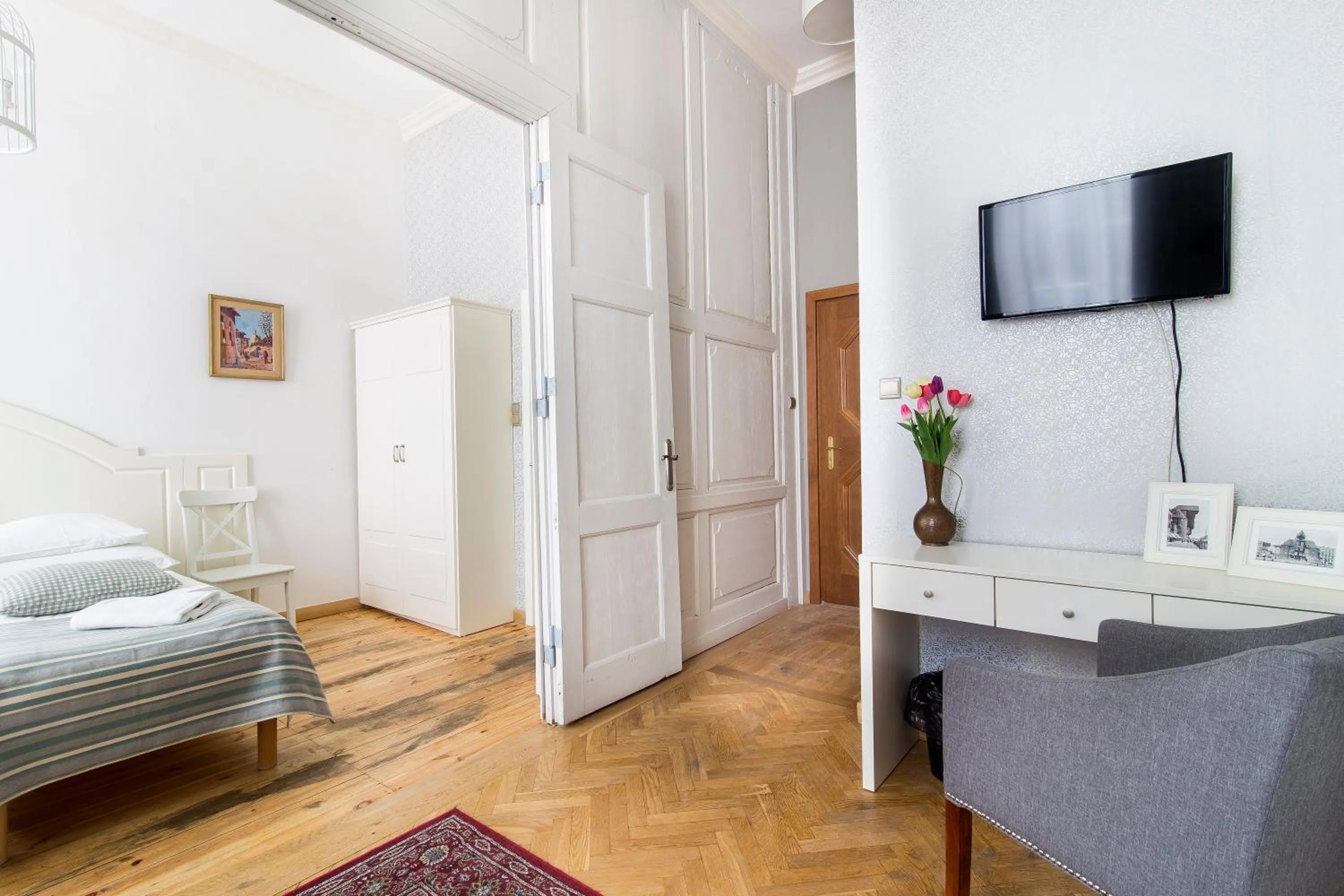 TV and multimedia, Bed in Dom Zachariasza Zappio