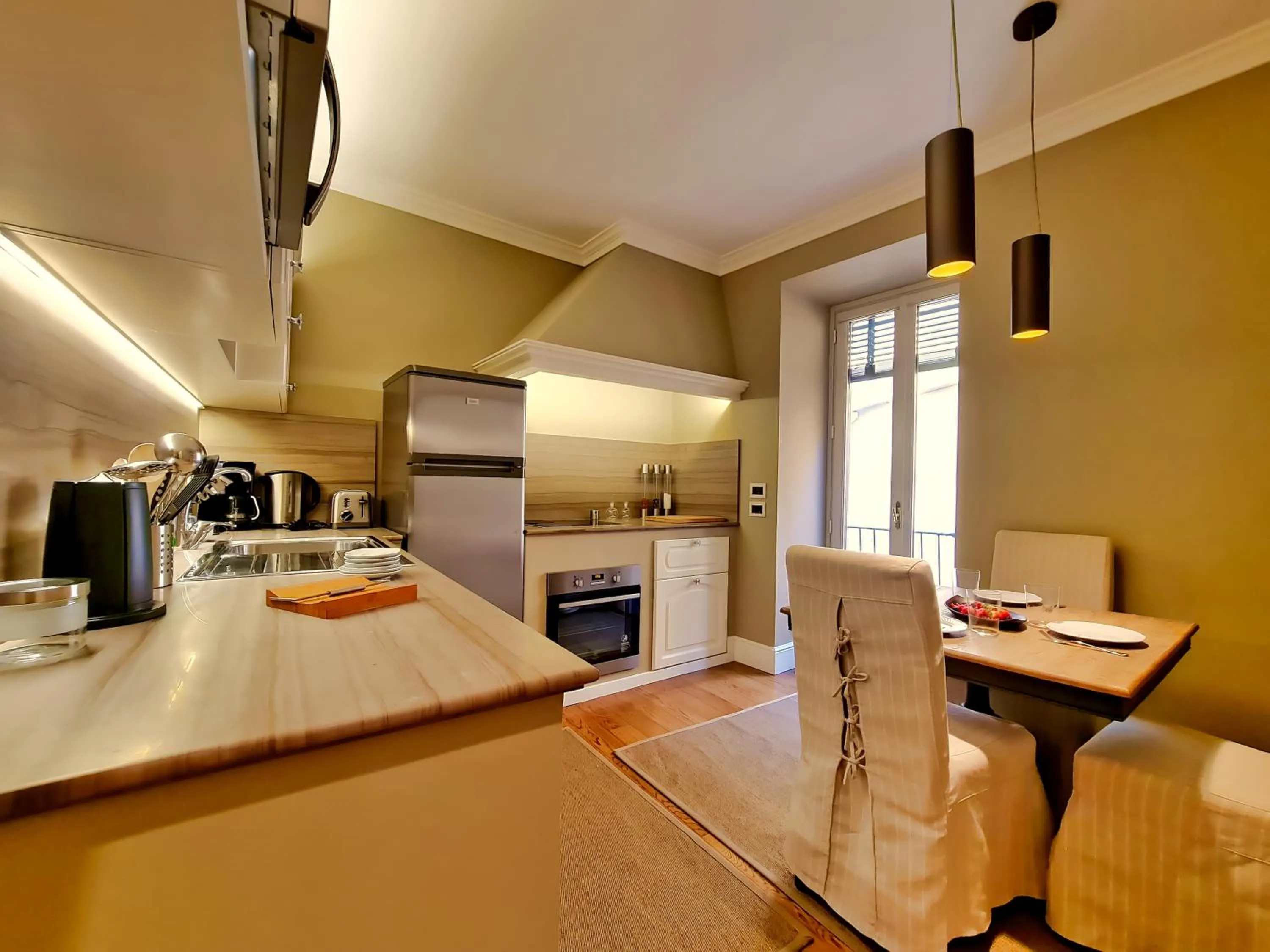Kitchen or kitchenette in Hotel L'Orologio Firenze - WTB Hotels