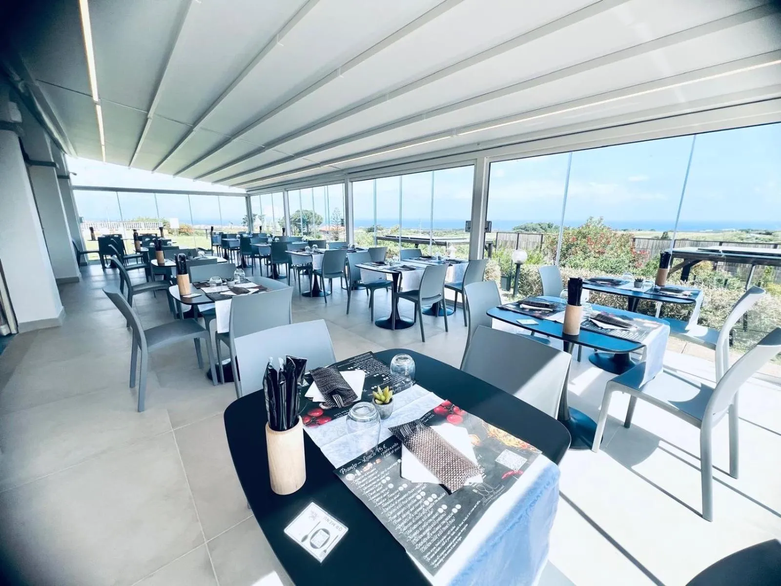 Restaurant/places to eat in Abbaidda Hotel