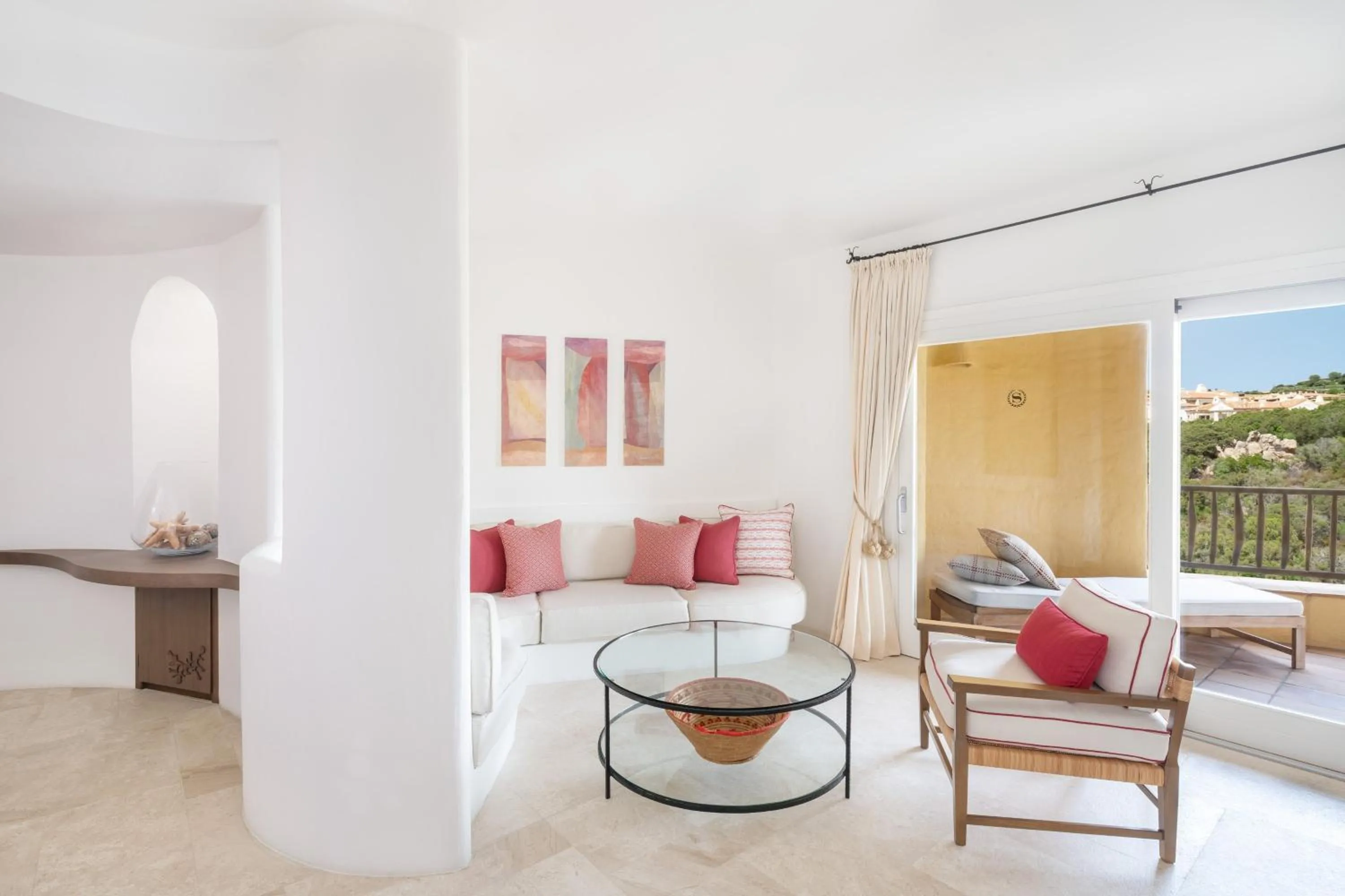 Living room, Bed in Cervo Hotel,Costa Smeralda Resort