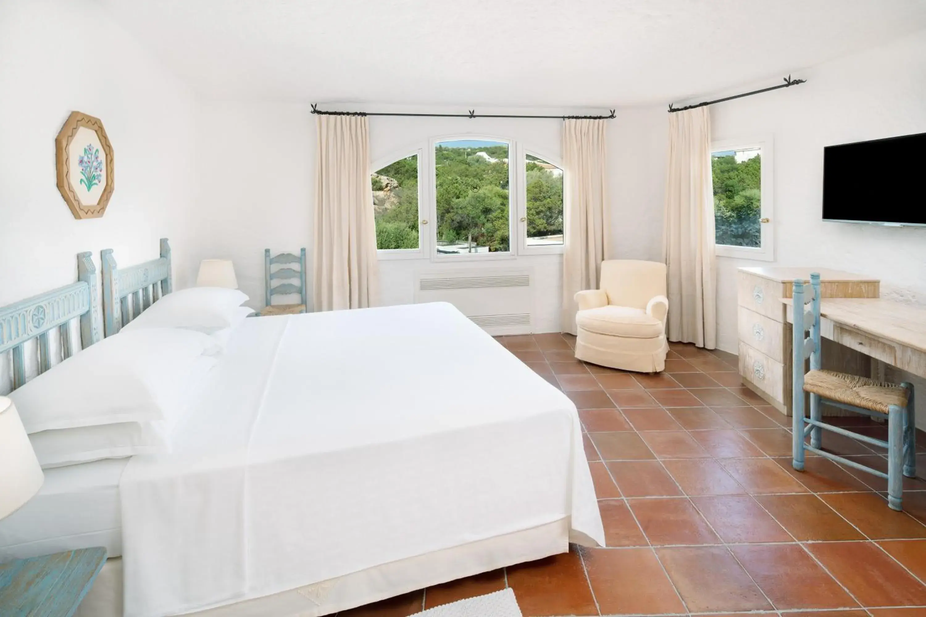 Classic, king size bed, inner view in Cervo Hotel,Costa Smeralda Resort Classic, king size bed, inner view in Cervo Hotel,Costa Smeralda Resort