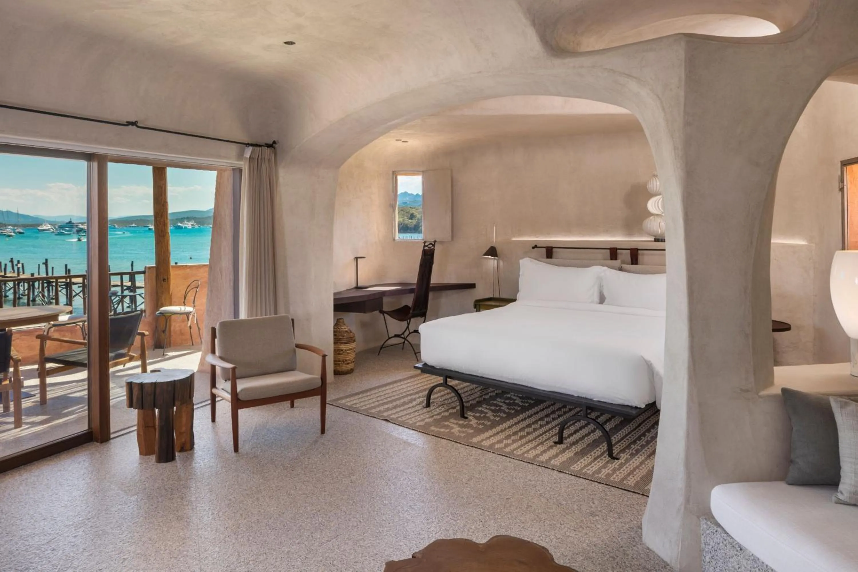 Photo of the whole room, Bed in Hotel Cala di Volpe, a Luxury Collection Hotel, Costa Smeralda