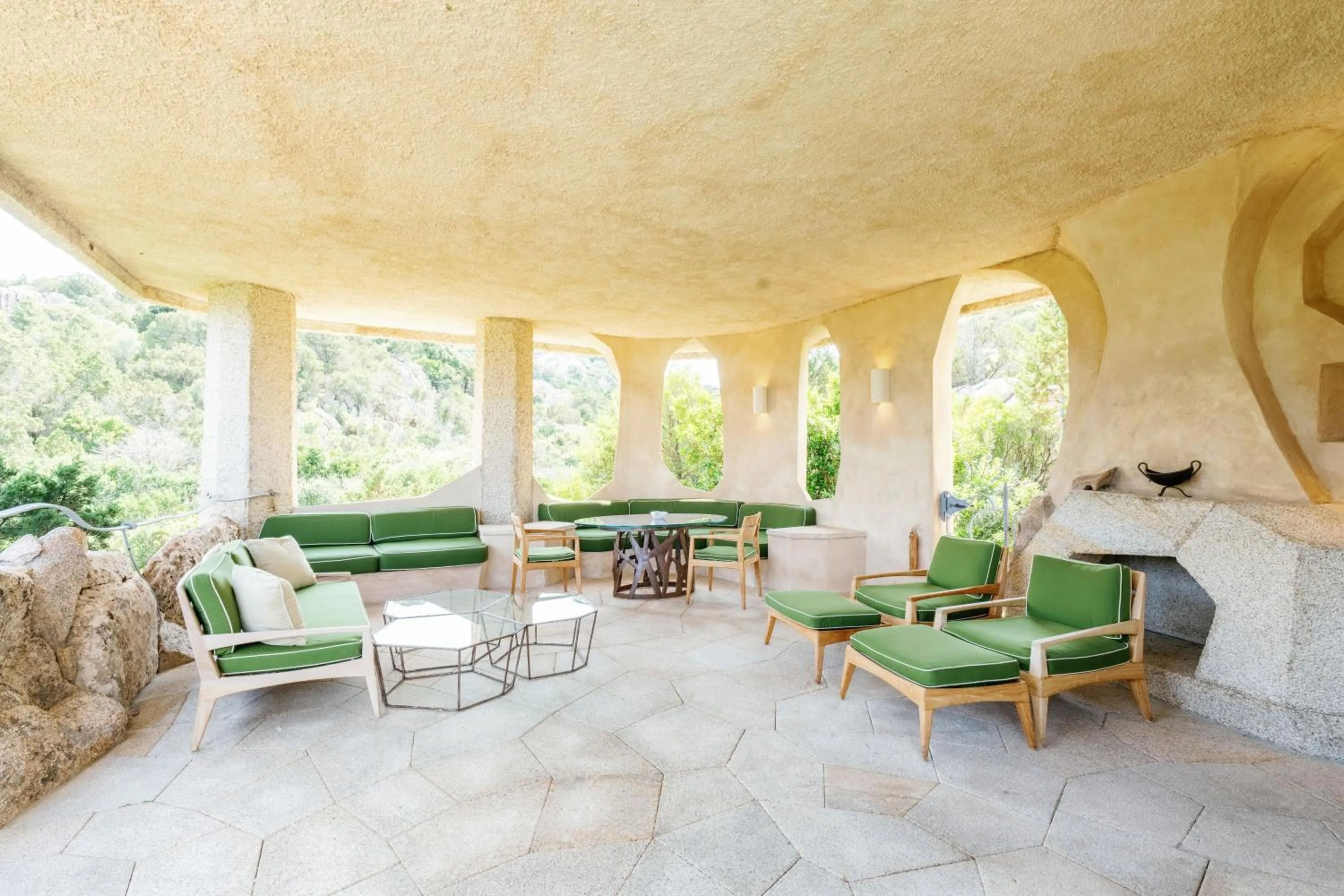 Patio in Hotel Pitrizza, Costa Smeralda