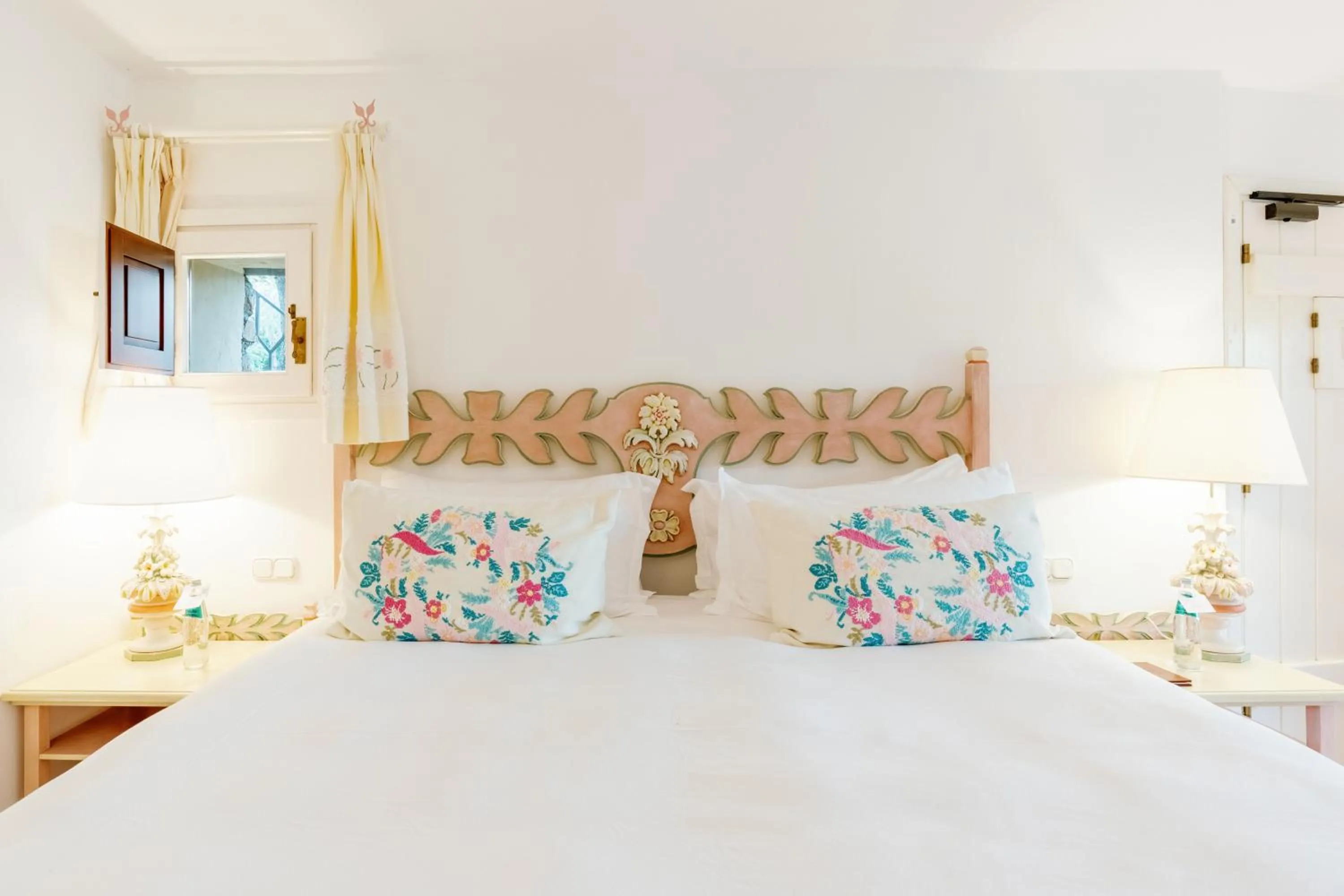 Bed in Hotel Pitrizza, Costa Smeralda