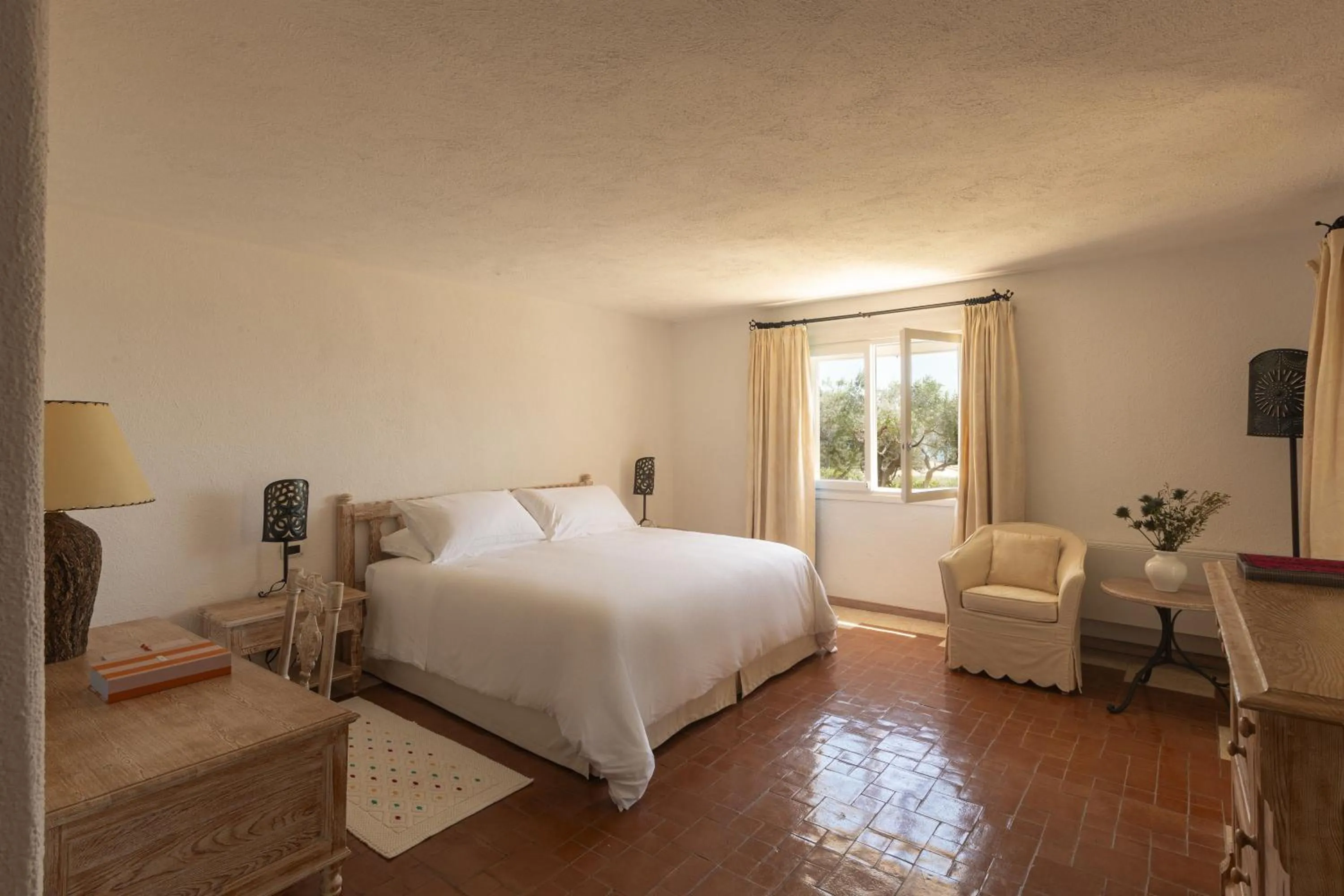 Bedroom, Bed in Romazzino, A Belmond Hotel, Costa Smeralda