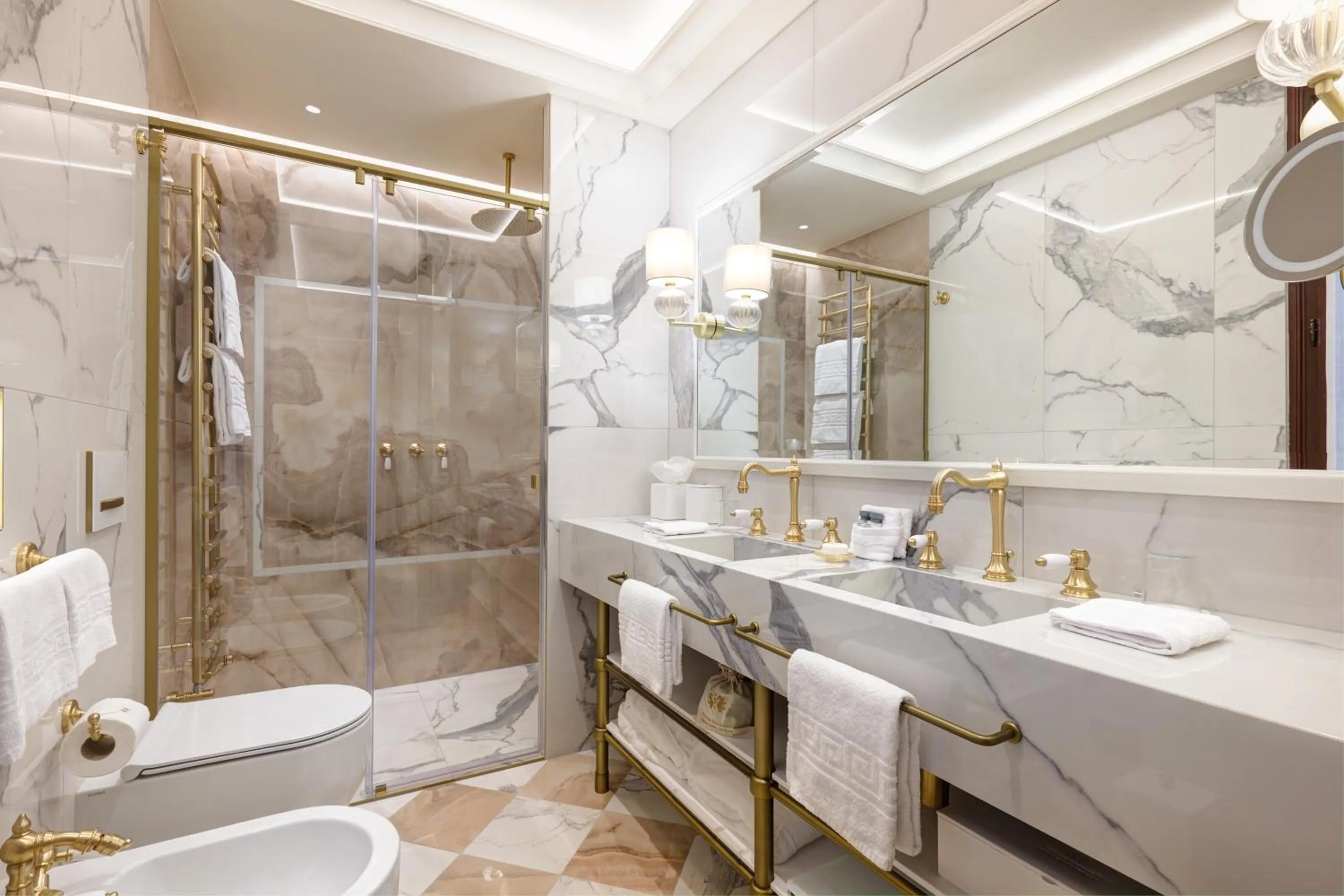 Bathroom in Hotel Palazzo Giovanelli e Gran Canal