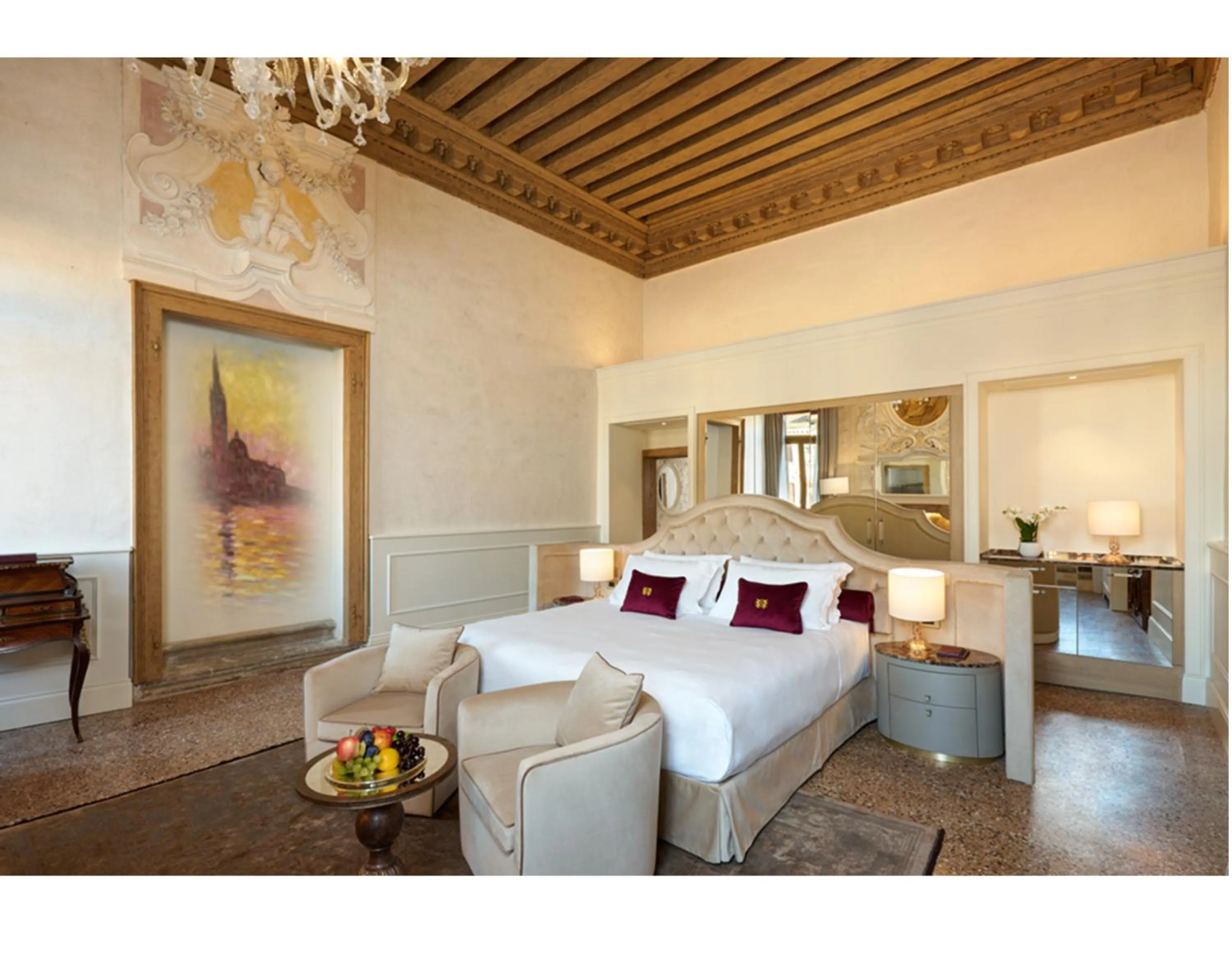 Photo of the whole room, Bed in Hotel Palazzo Giovanelli e Gran Canal