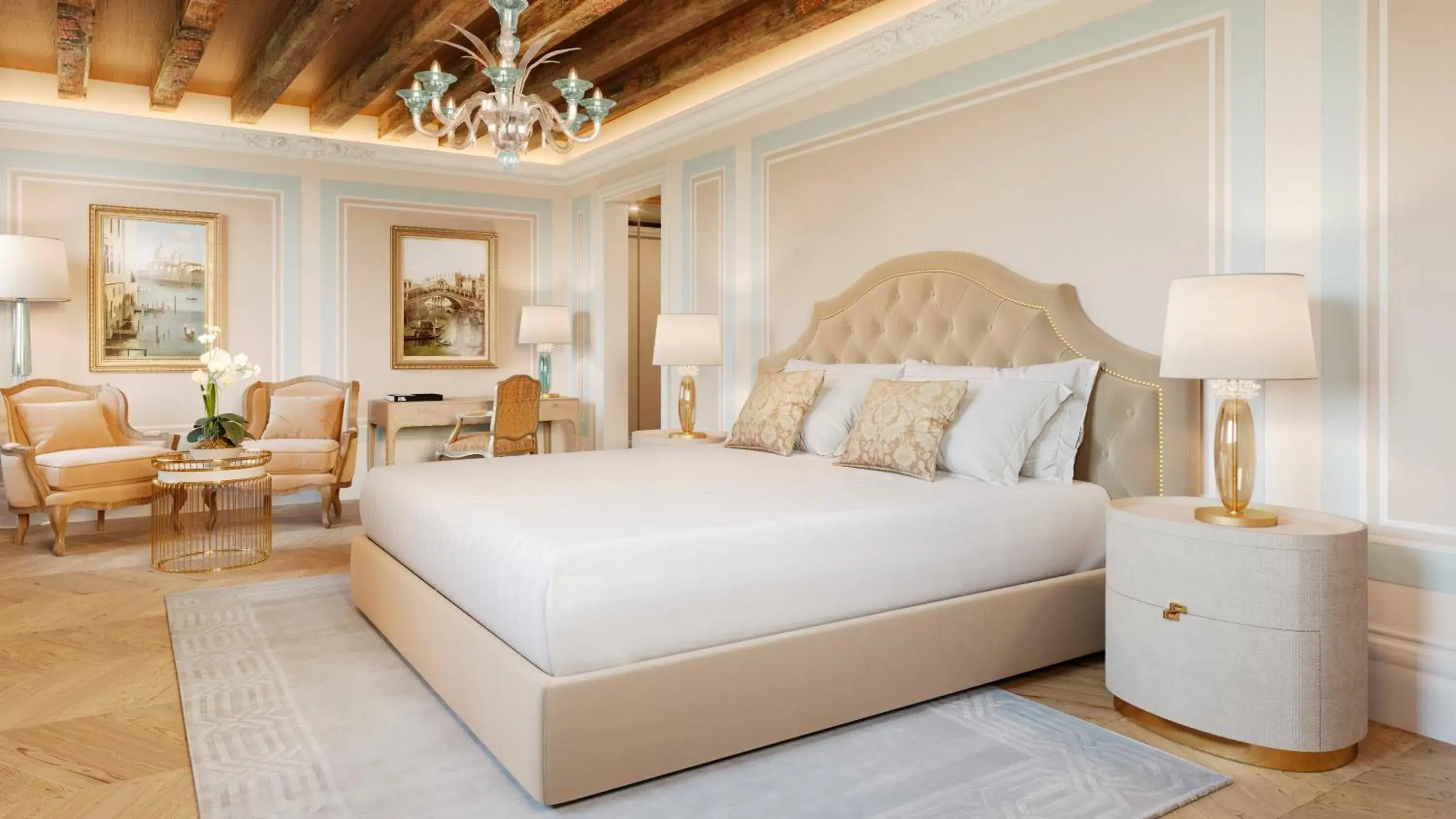 Bedroom, Bed in Hotel Palazzo Giovanelli e Gran Canal Bedroom, Bed in Hotel Palazzo Giovanelli e Gran Canal