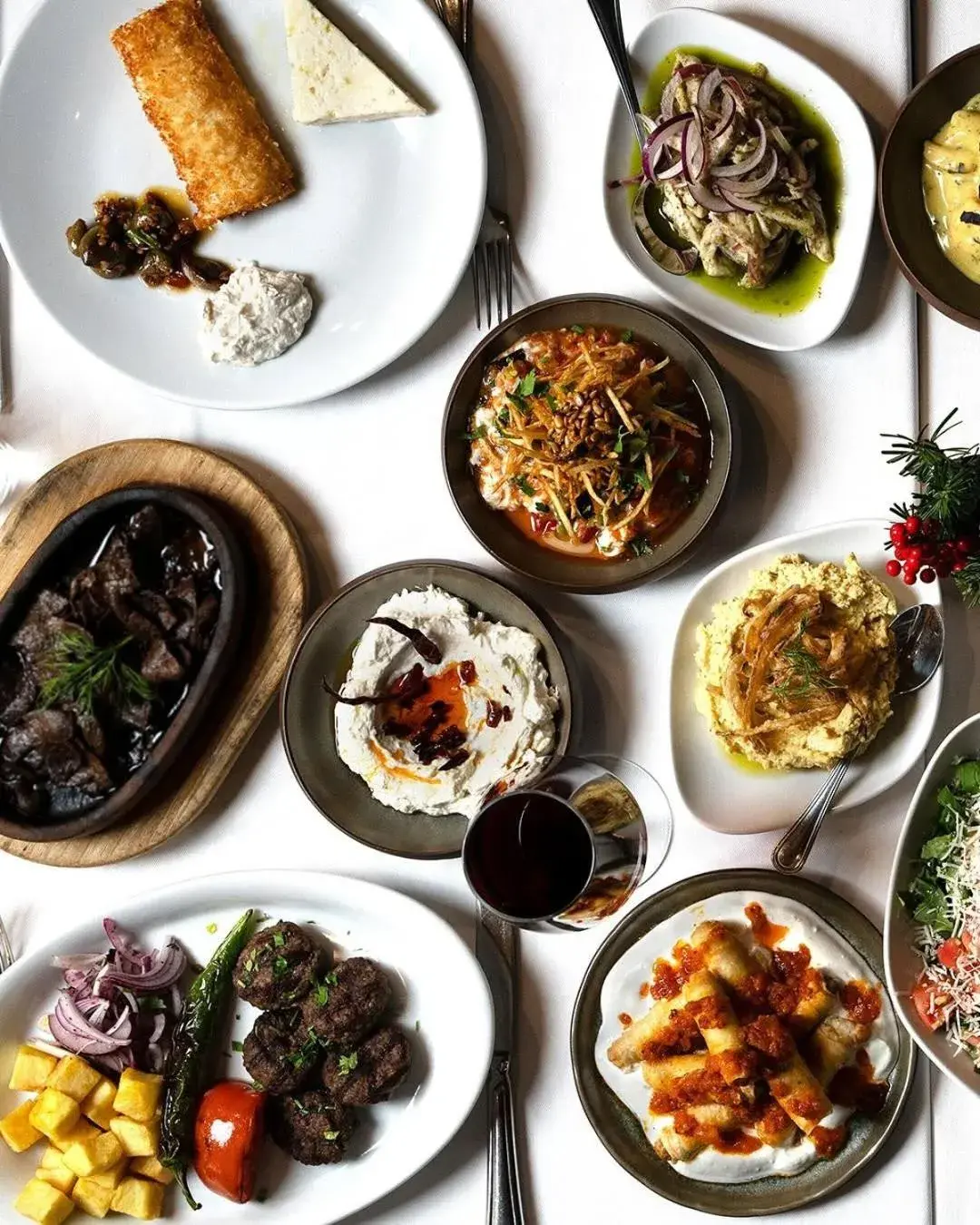 Restaurant/places to eat in Continental Hotel Pera Restaurant/places to eat in Continental Hotel Pera