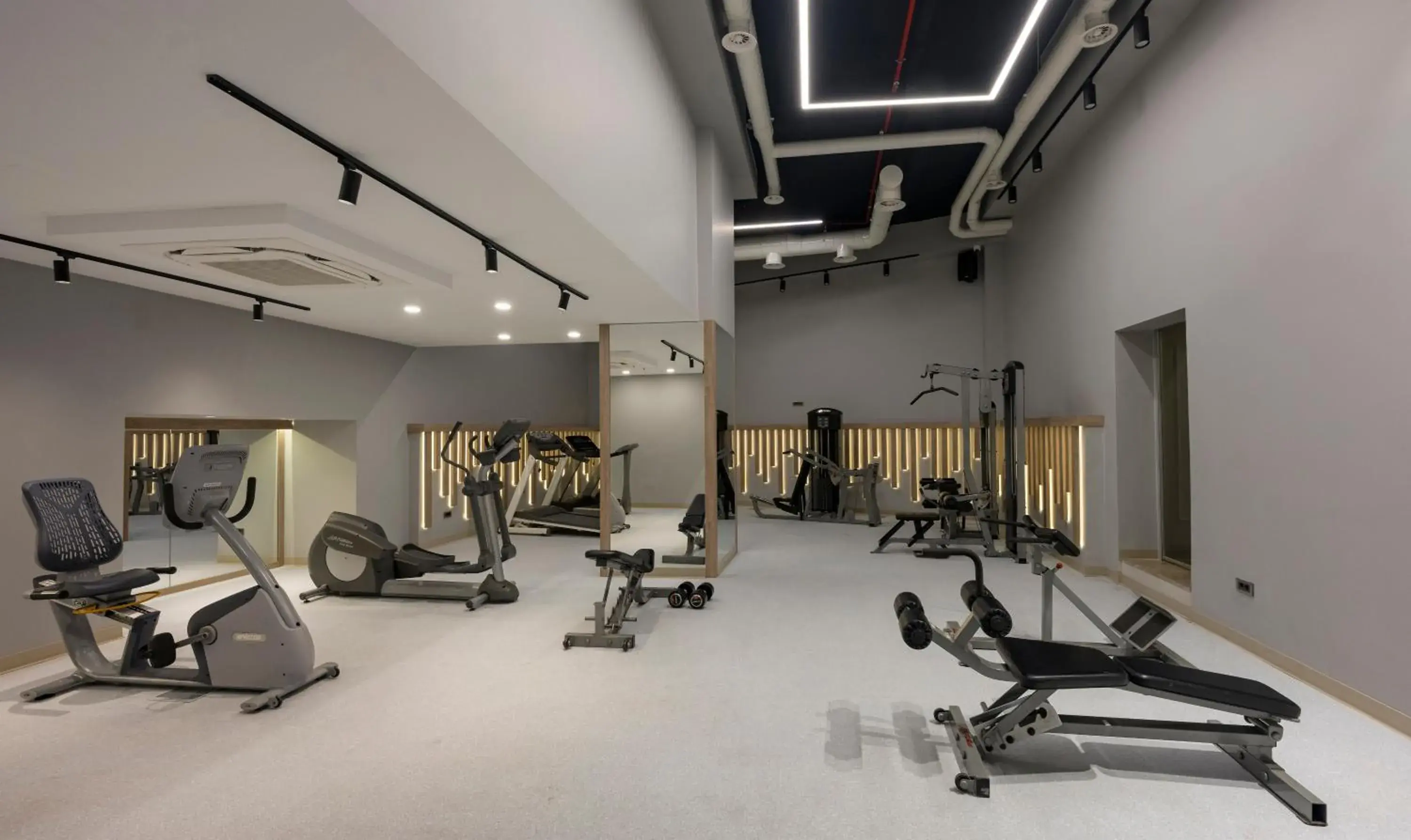 Fitness centre/facilities in Continental Hotel Pera Fitness centre/facilities in Continental Hotel Pera