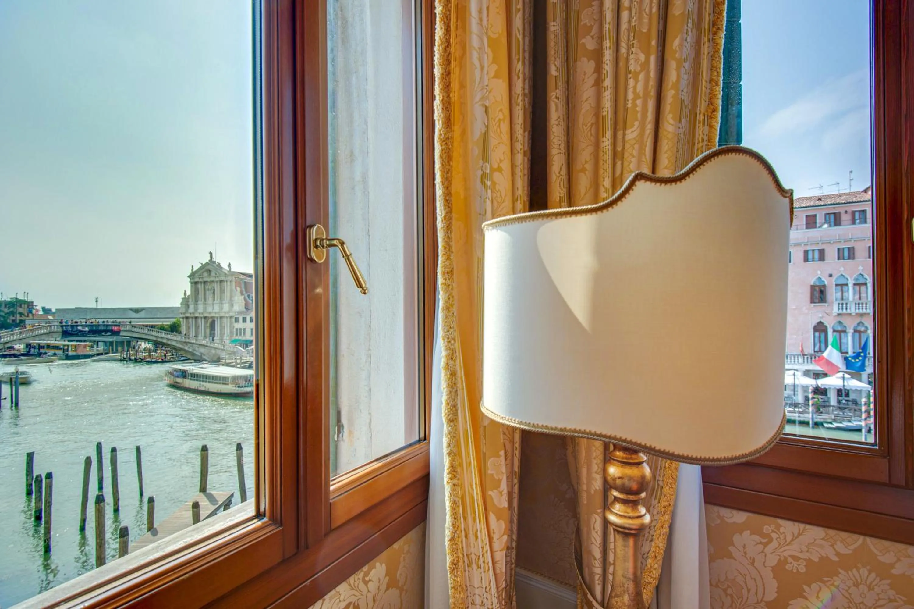 View (from property/room) in Canal Grande